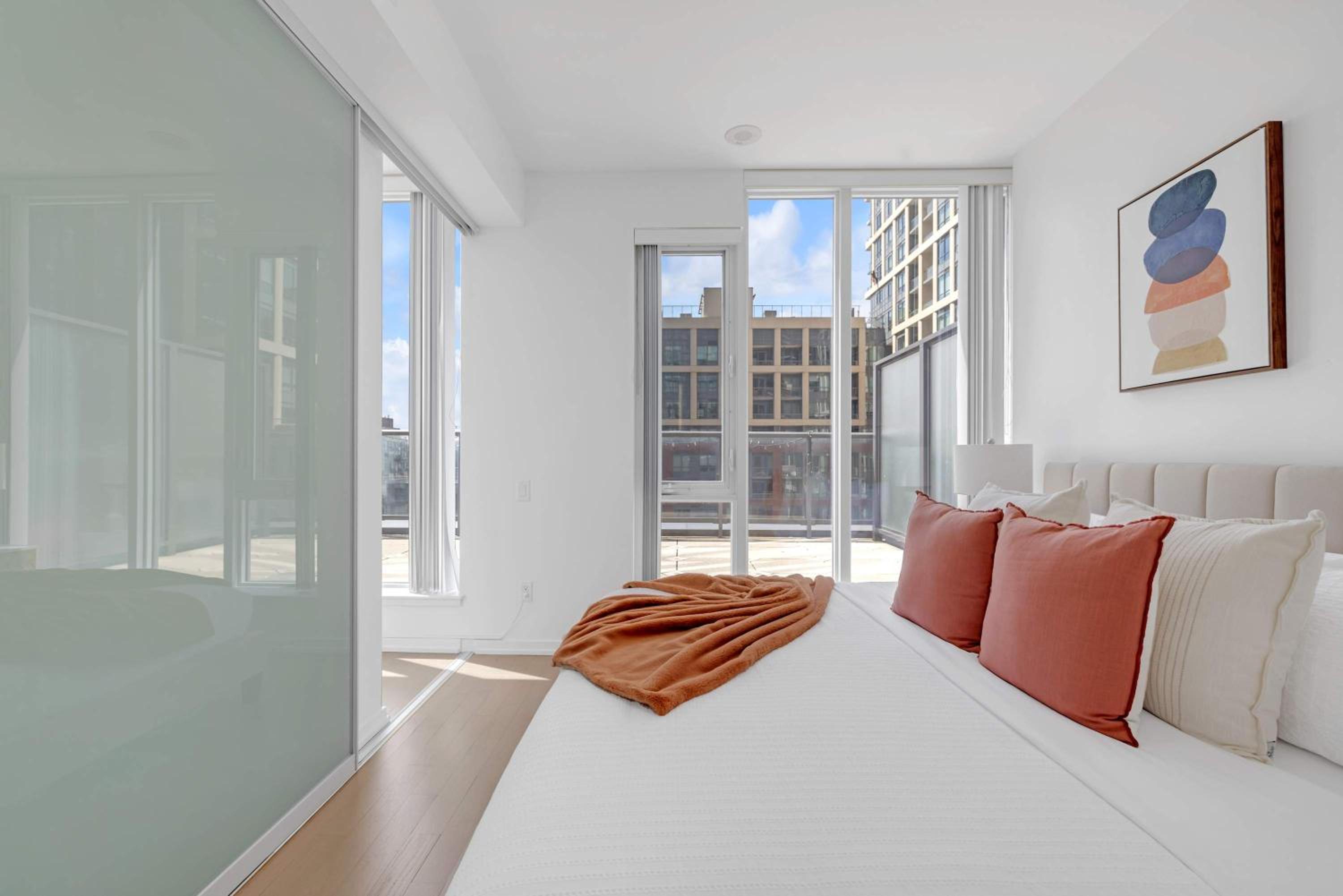 Prime 2BR Condo Massive Patio & Parking