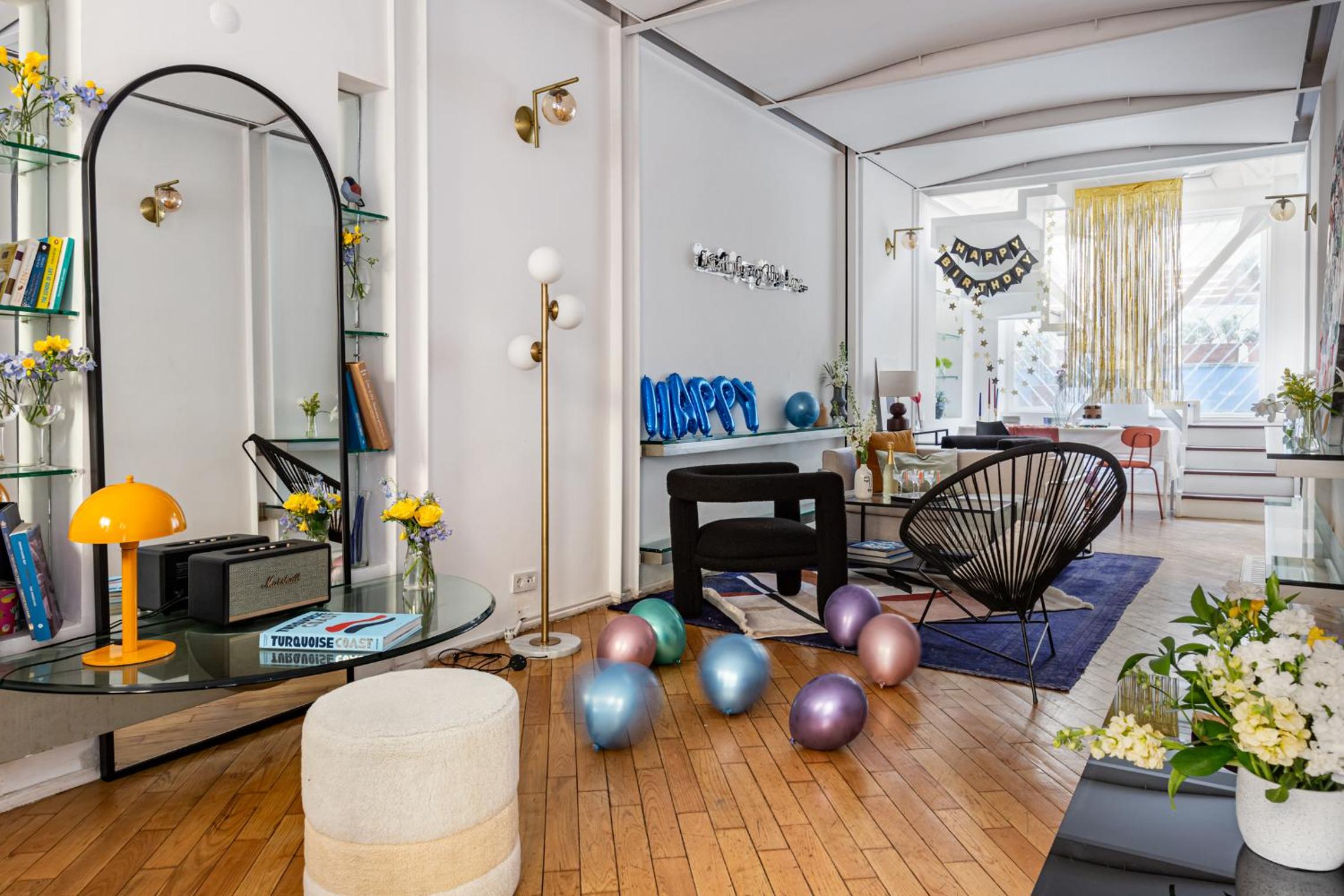 BLUE PERA HOUSE