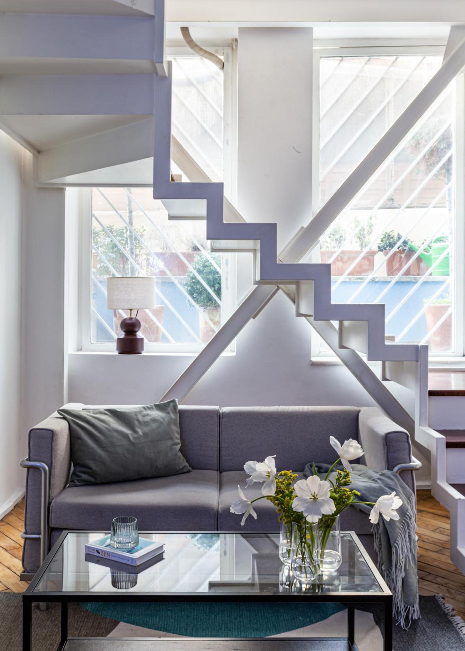 BLUE PERA HOUSE