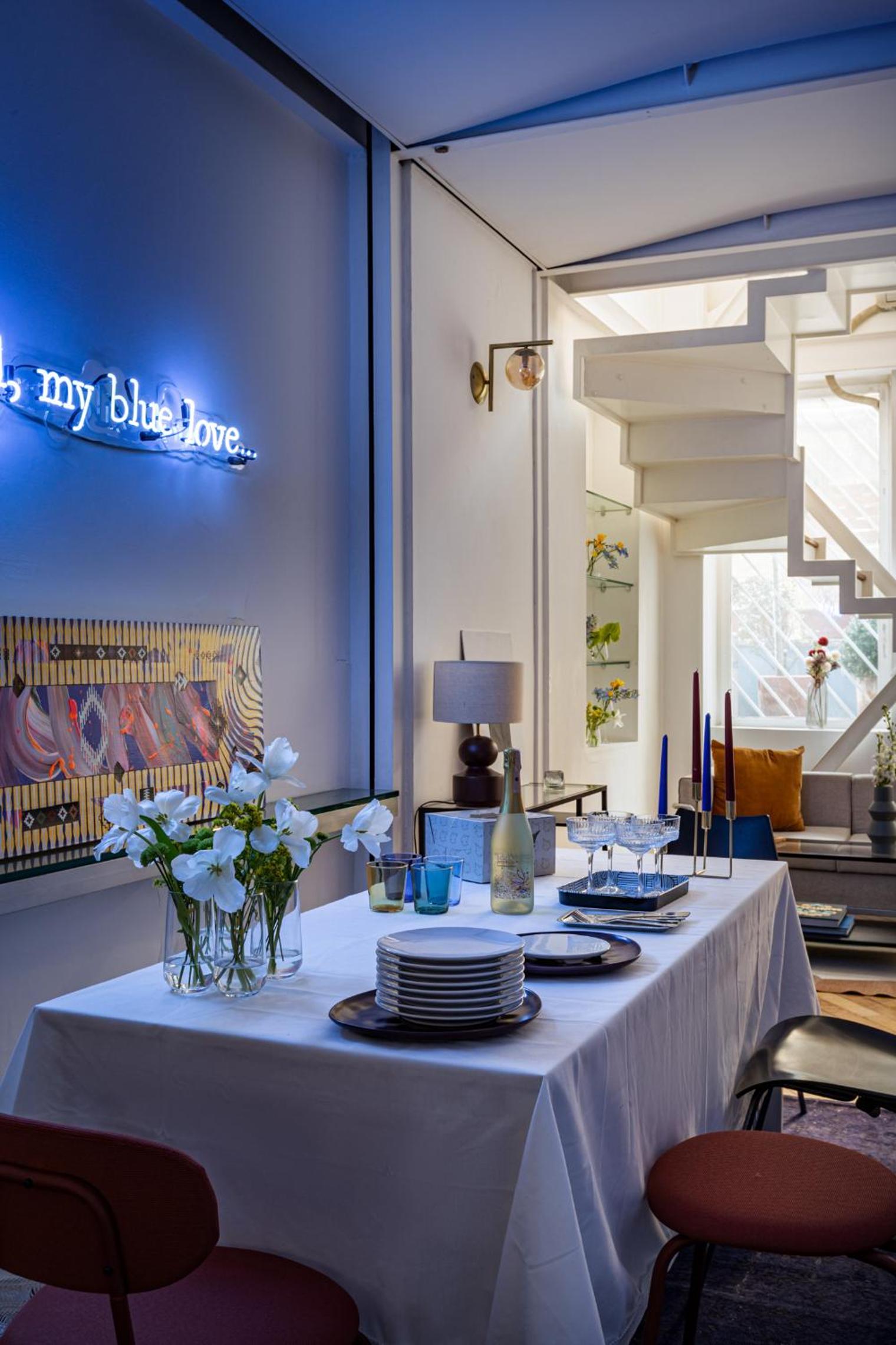 BLUE PERA HOUSE