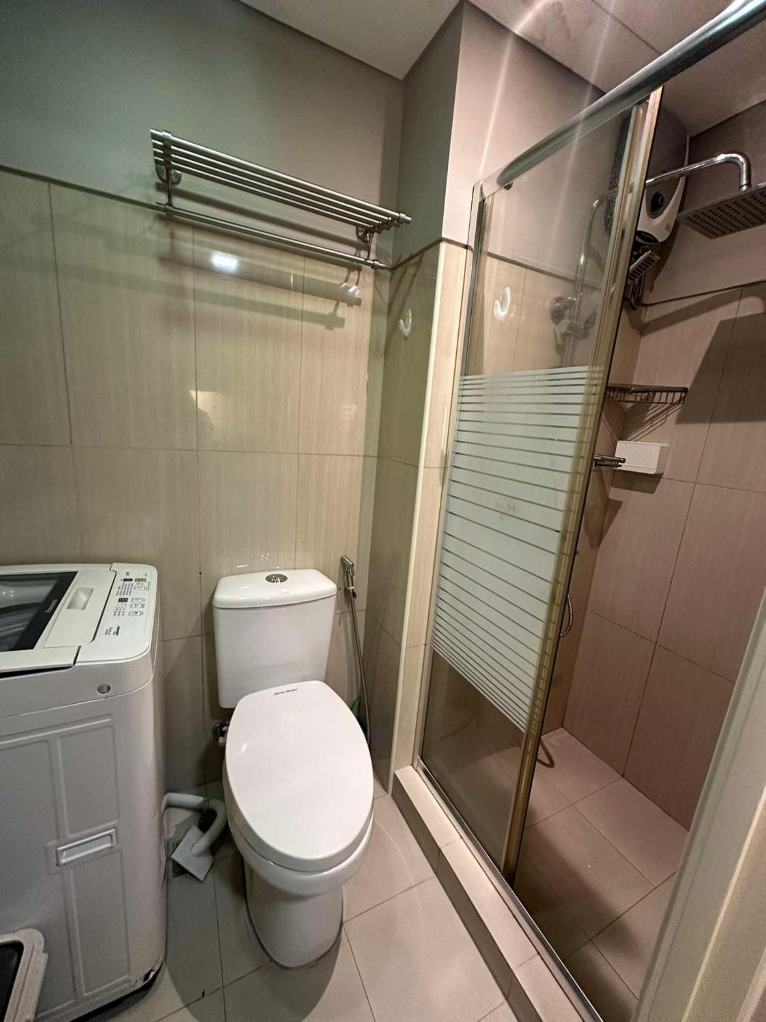 Shell Residences Staycation near SM MOA view 2