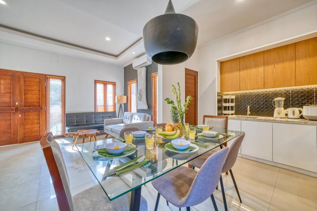 3 Bd Pvt House with big common pool and Gym view 4