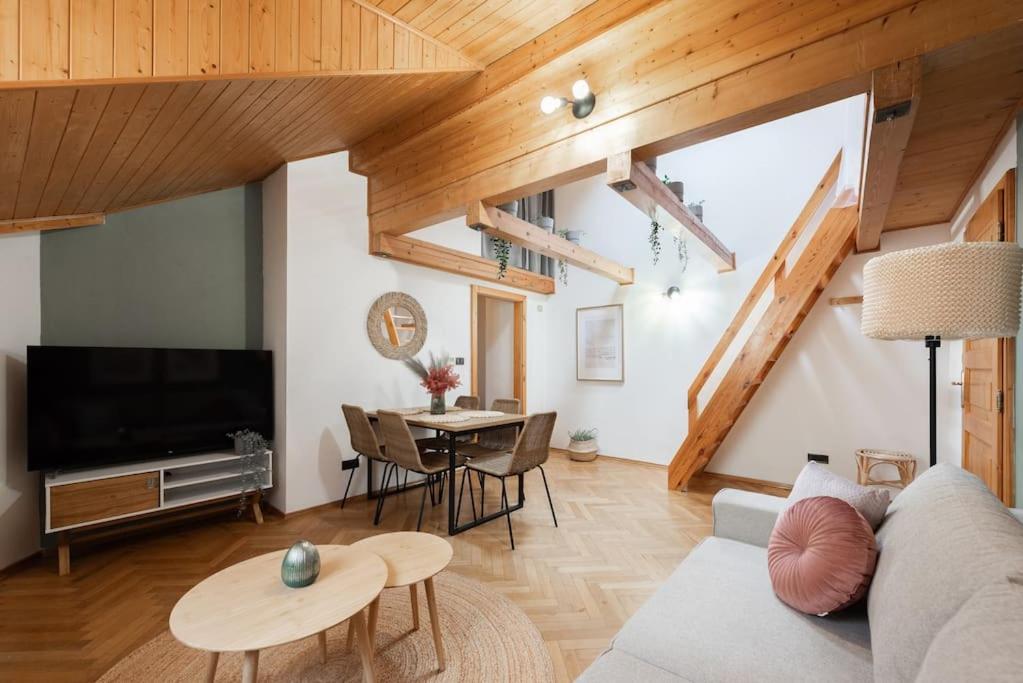 Delux Romantic Stay Prague