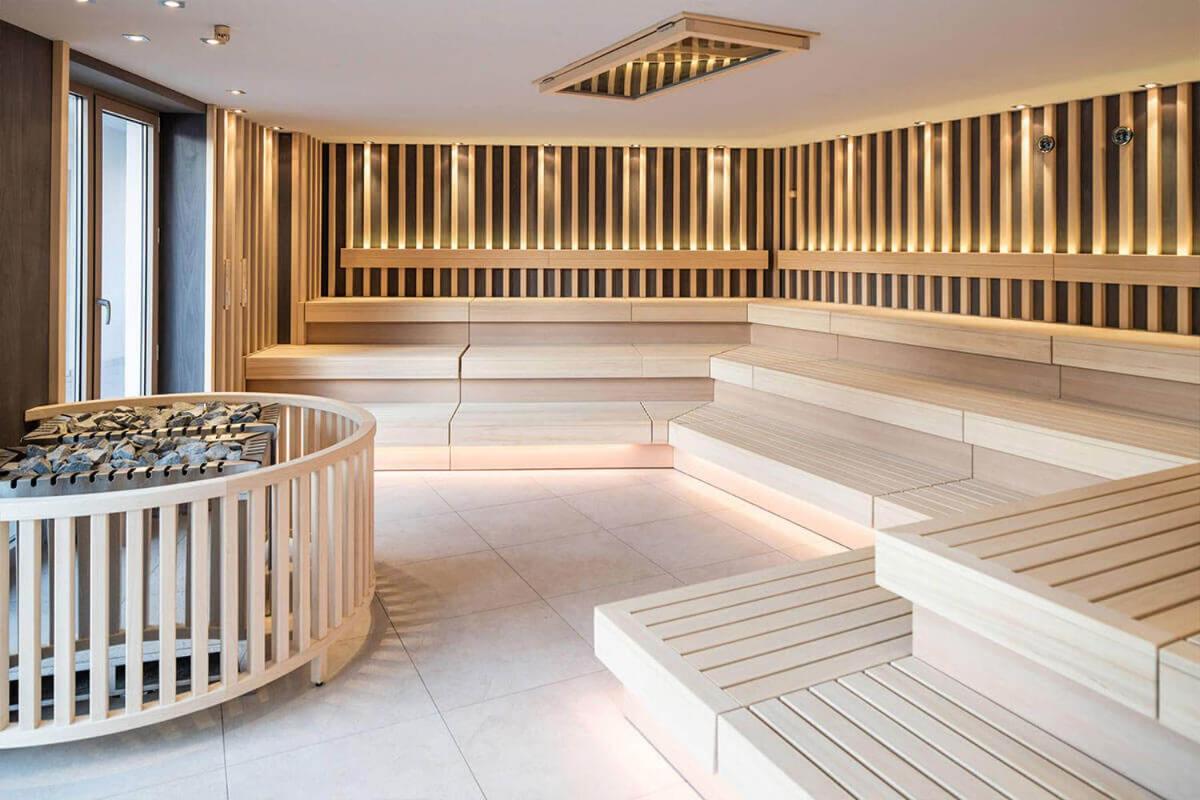 Elegant Castle Escape Near Austria Top Thermes