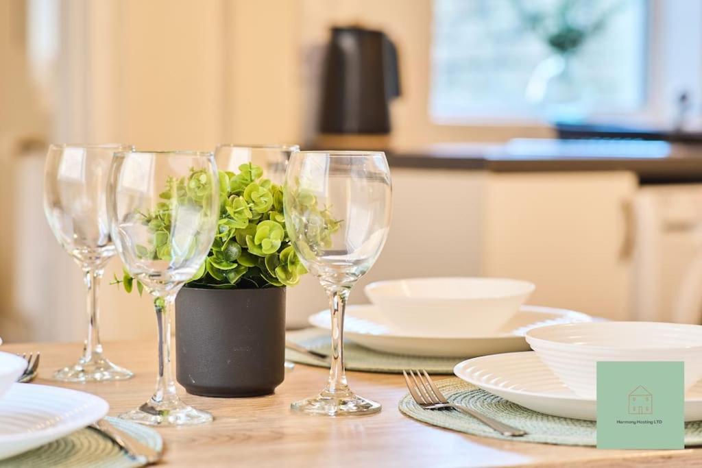 Stylish 2 bed home in Stoke-on-Trent