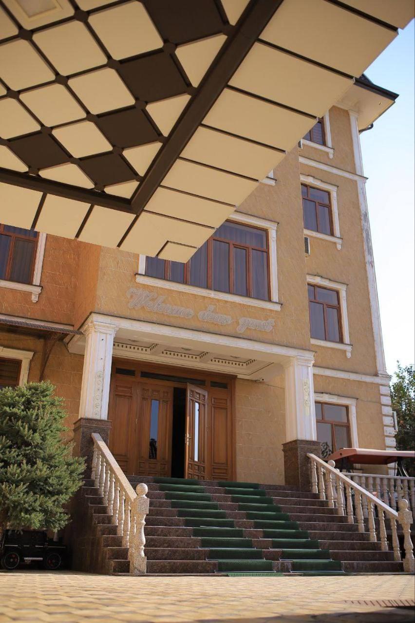 CITY GARDEN HOTEL