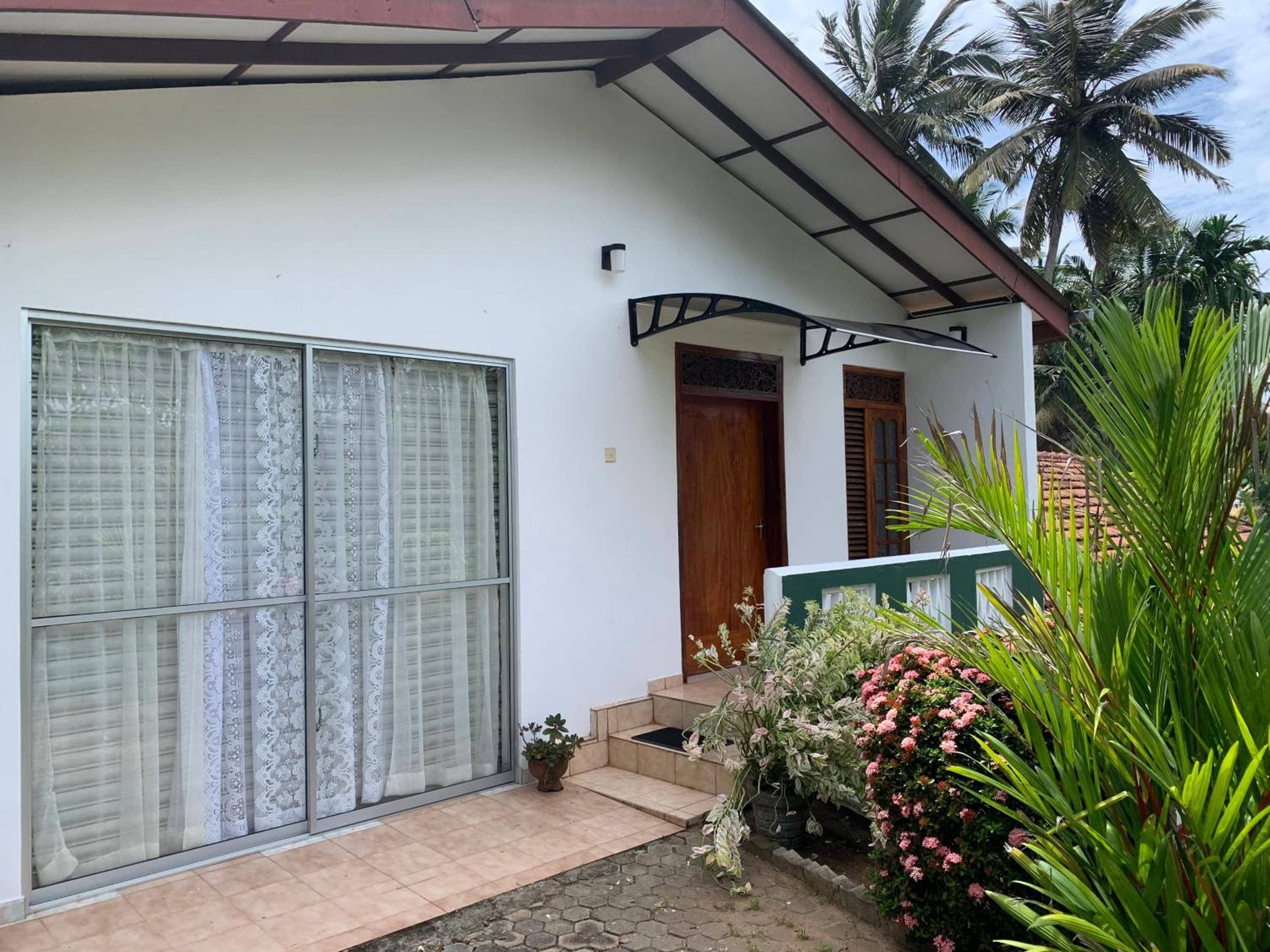 No 36 Surf Paradise Apartment view 2