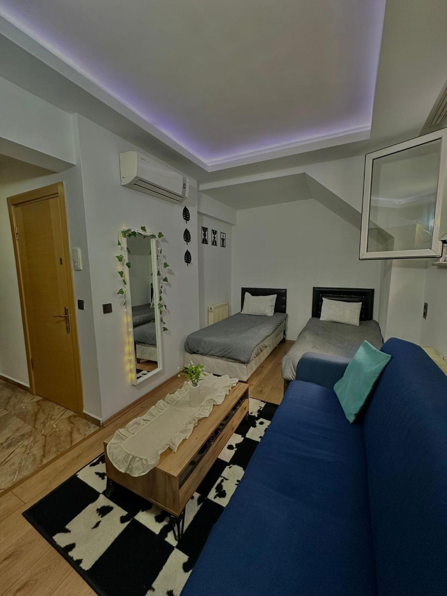 Sweet Family House