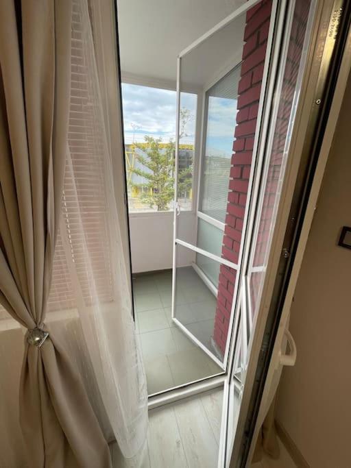 Apartment Iztochen blvd, free parking