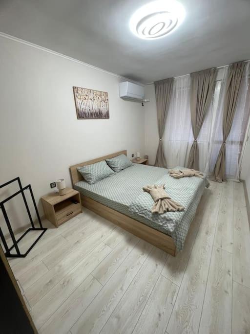 Apartment Iztochen blvd, free parking
