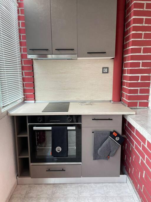 Apartment Iztochen blvd, free parking