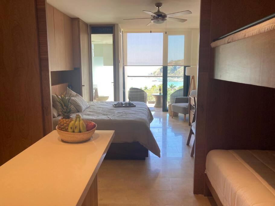 Beautiful Oceanview Apartment in Zantamar