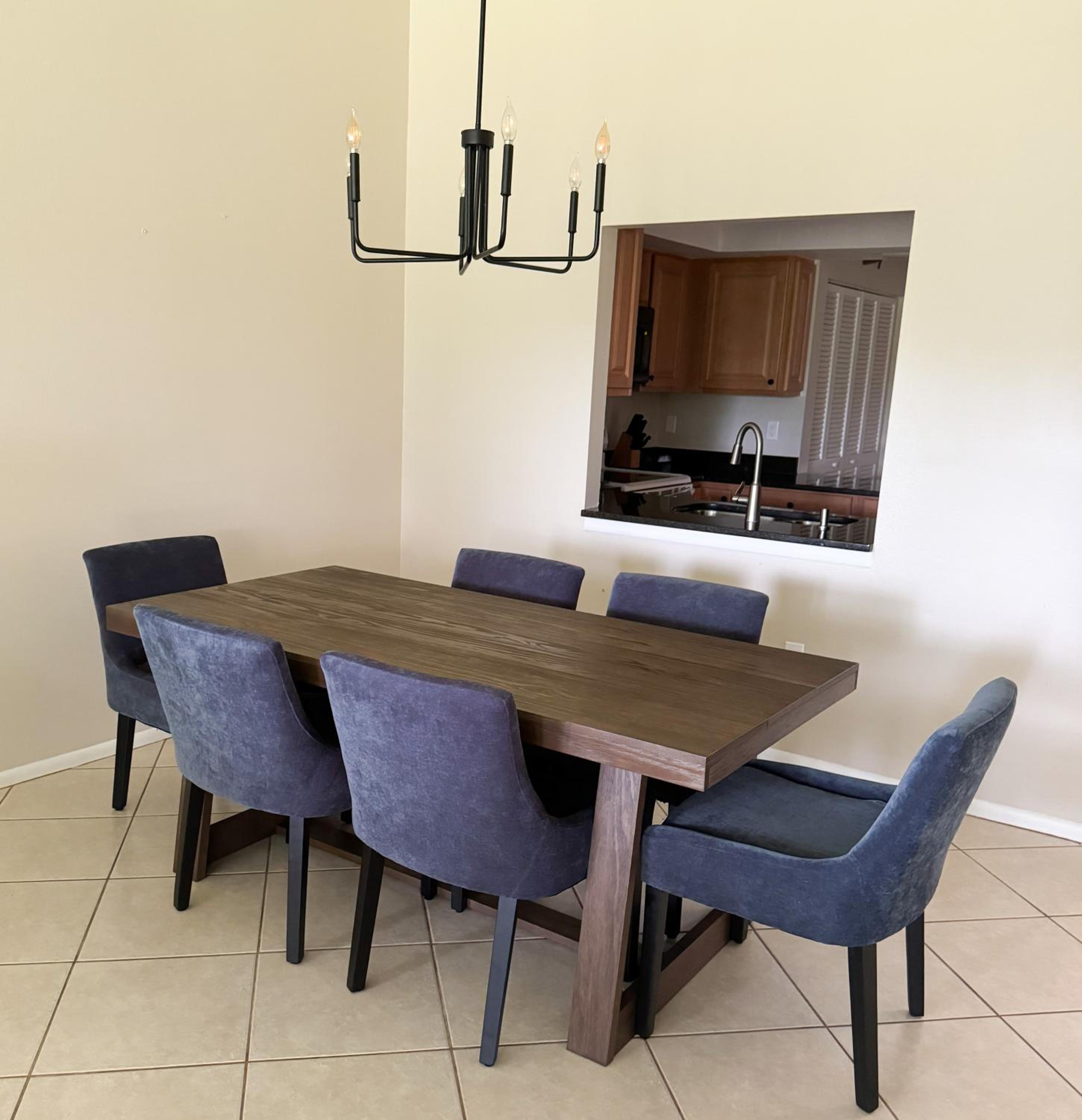 Newly Updated 2BR 2BA Resort style getaway with heated pool view 4
