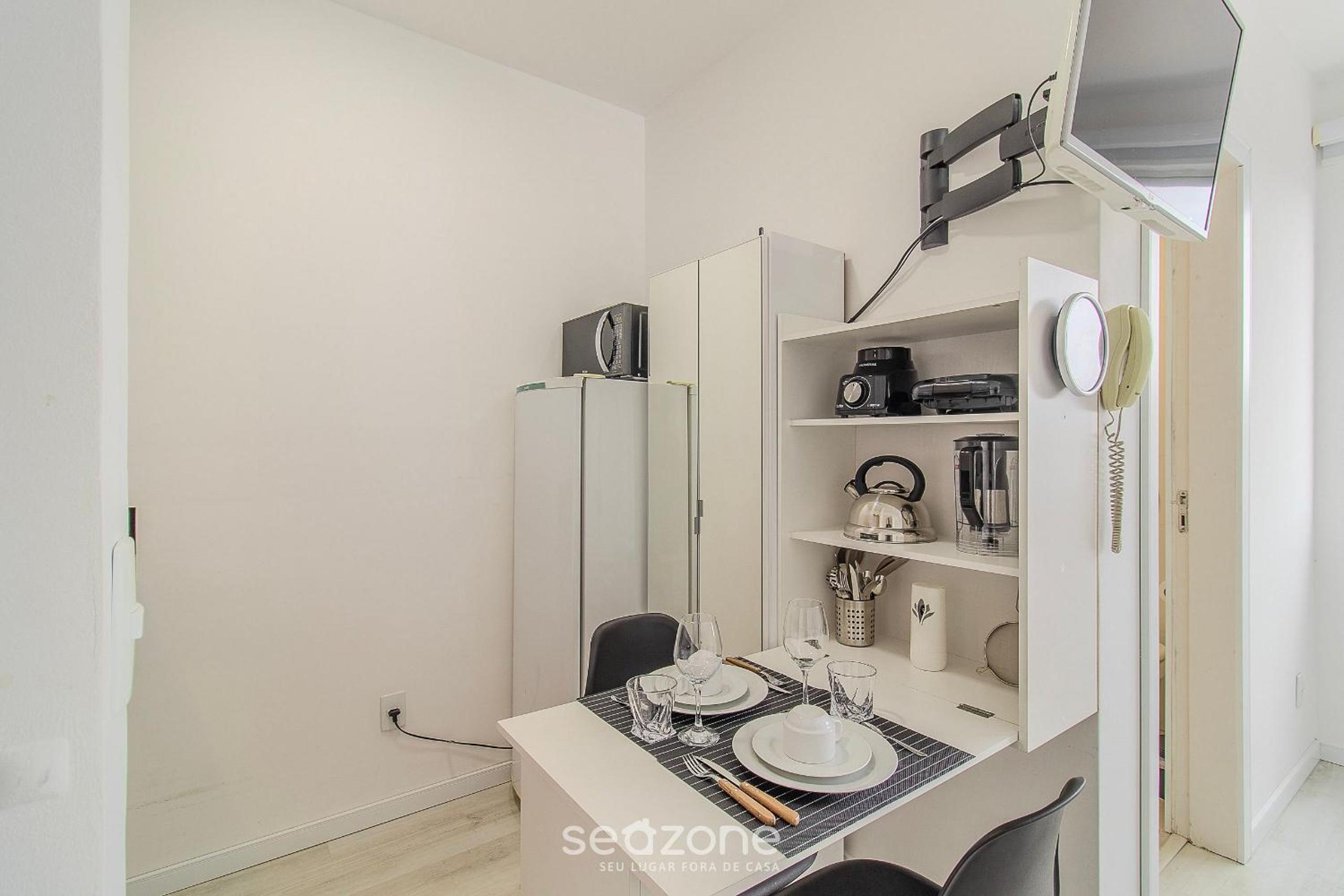 EVAs - Charming Apartments with Sea View in Floripa