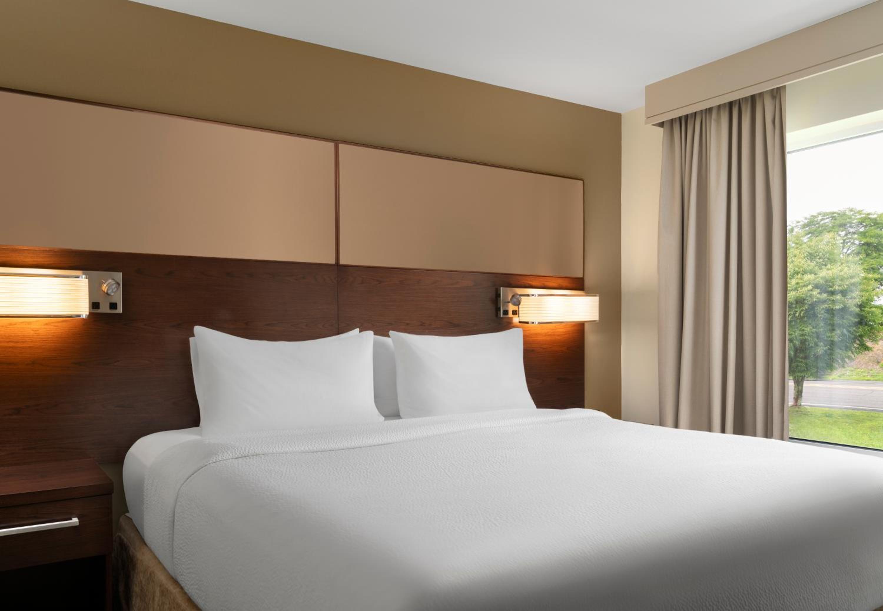 Kingston Vacations - Residence Inn by Marriott Kingston - Property Image 25