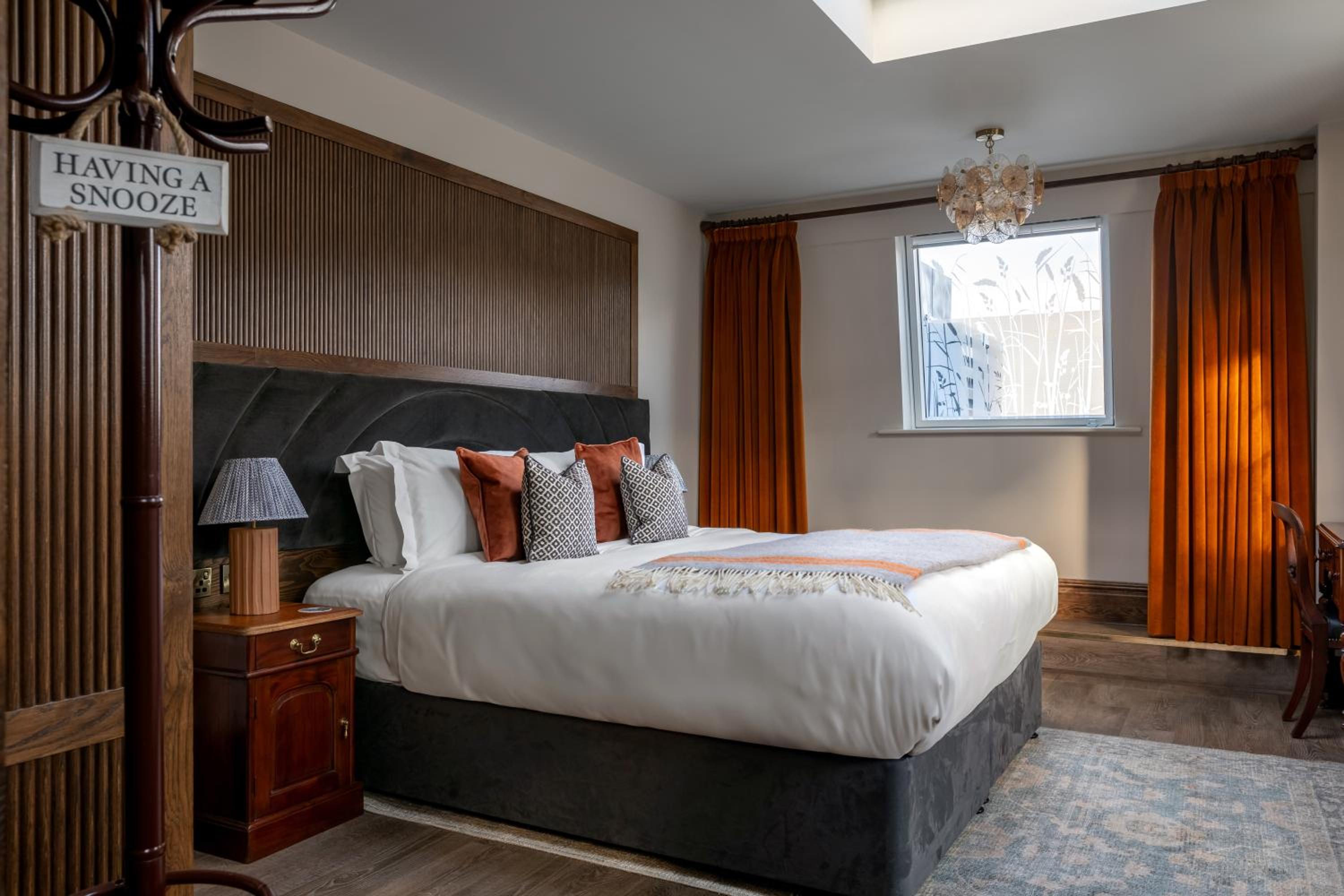 Farnham Vacations - Teller's Arms - Property Image 10