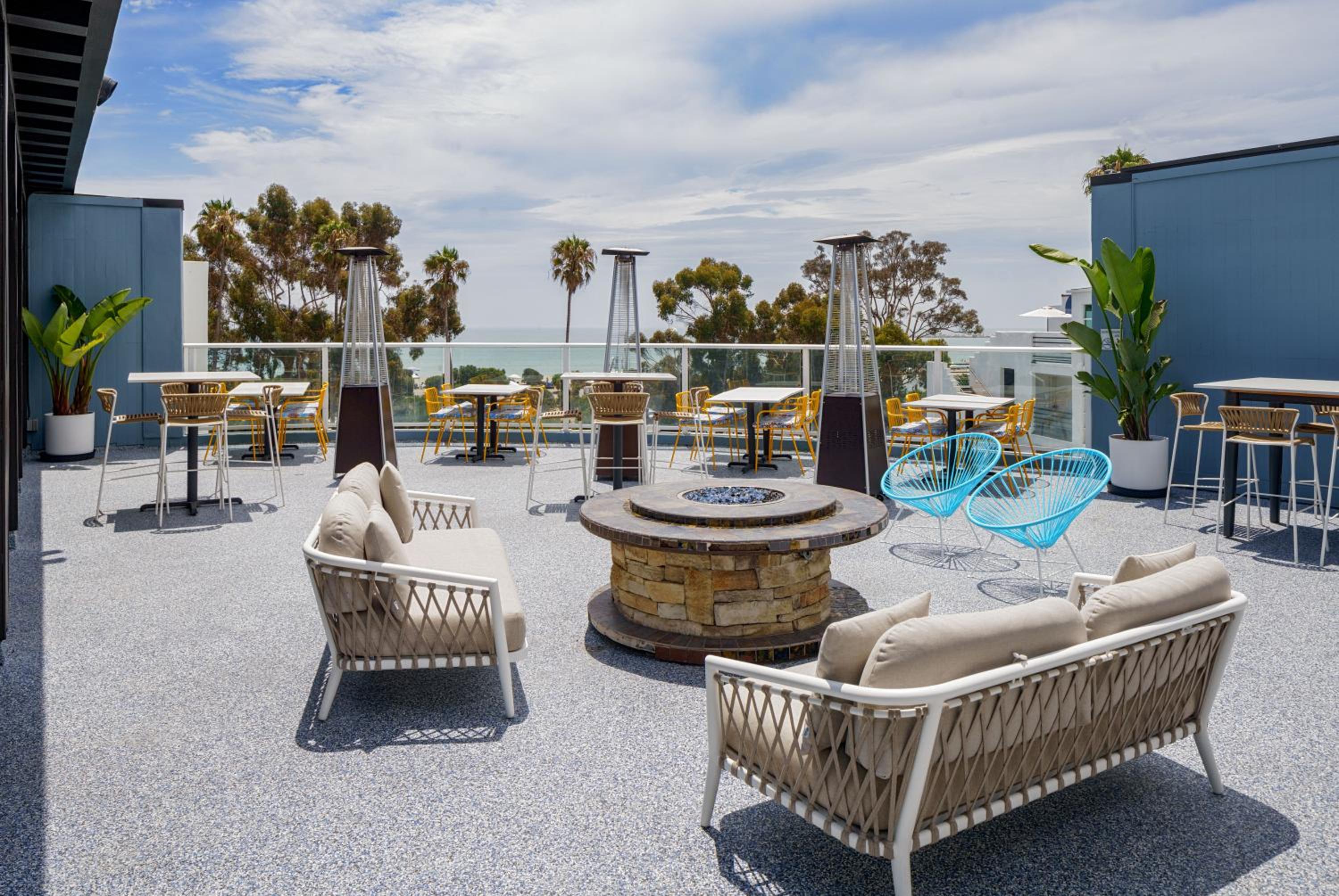 Hilton Garden Inn Dana Point Doheny Beach - Property Image 9