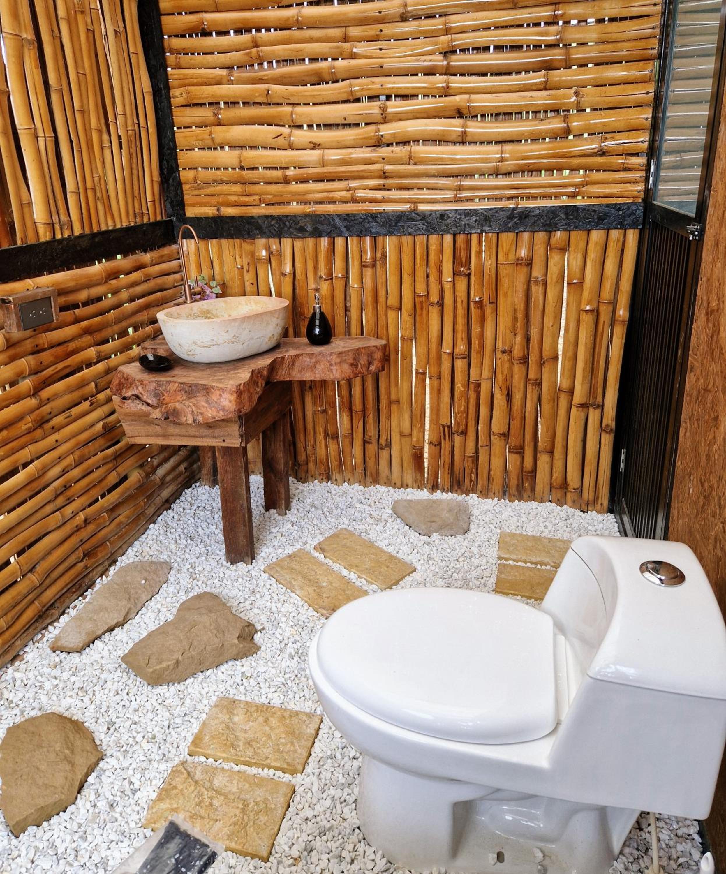 Tacuara House