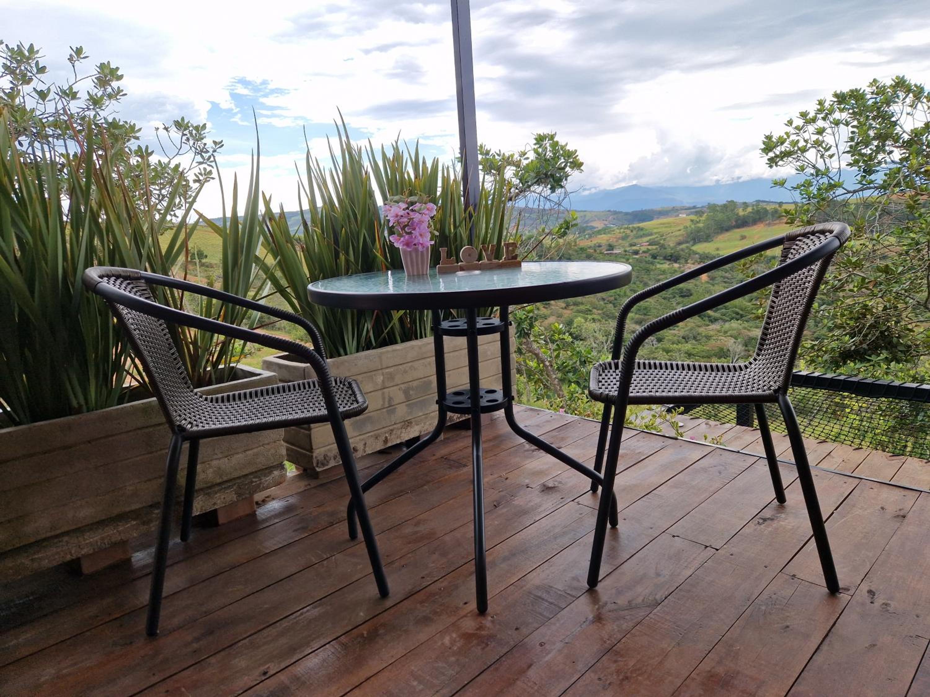 Tacuara House