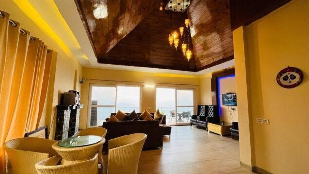 Pine peak kasauli view 3