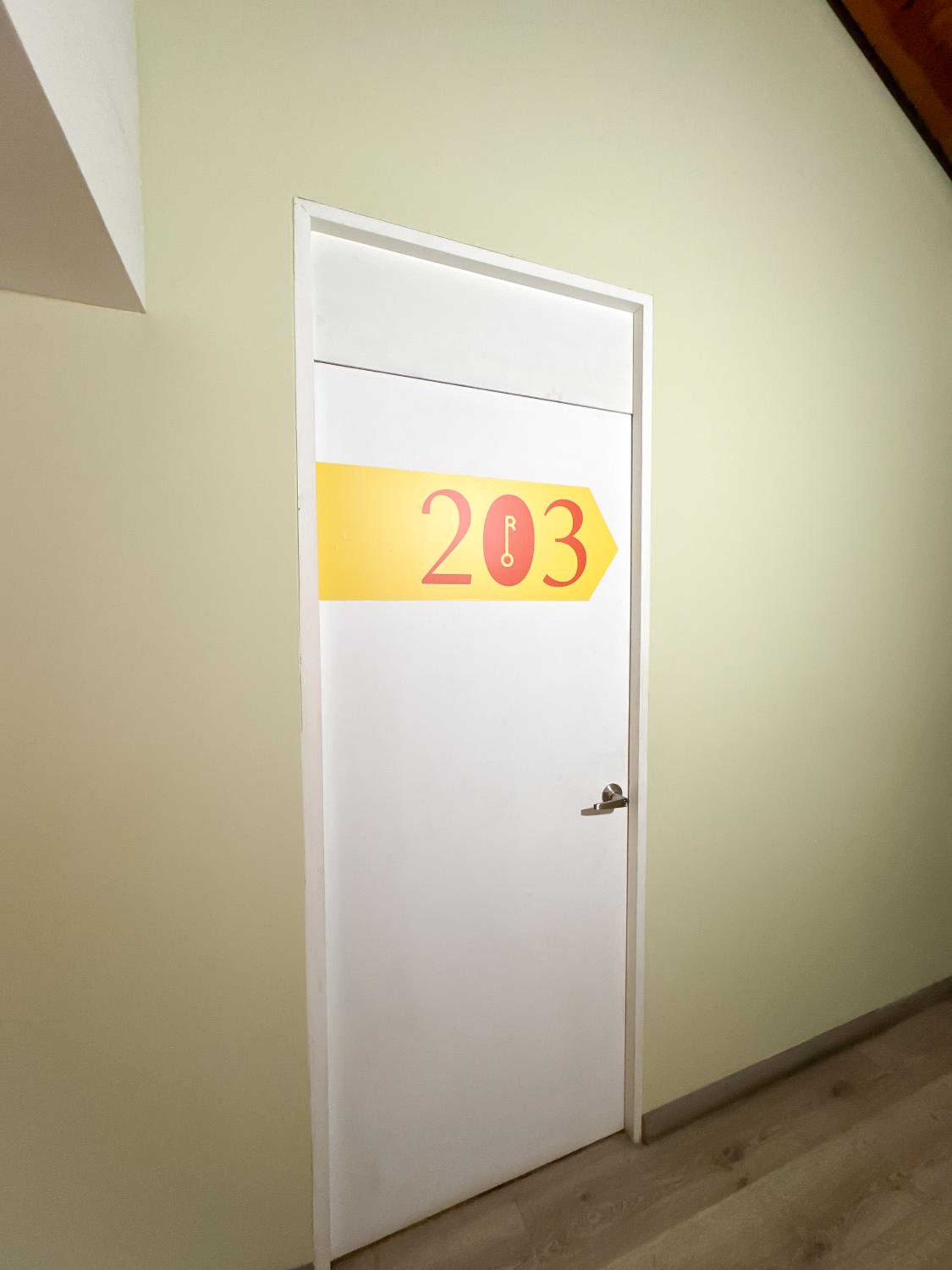 Alojamiento en apartamento cerca a Provenza - M203 By Roots Rentals