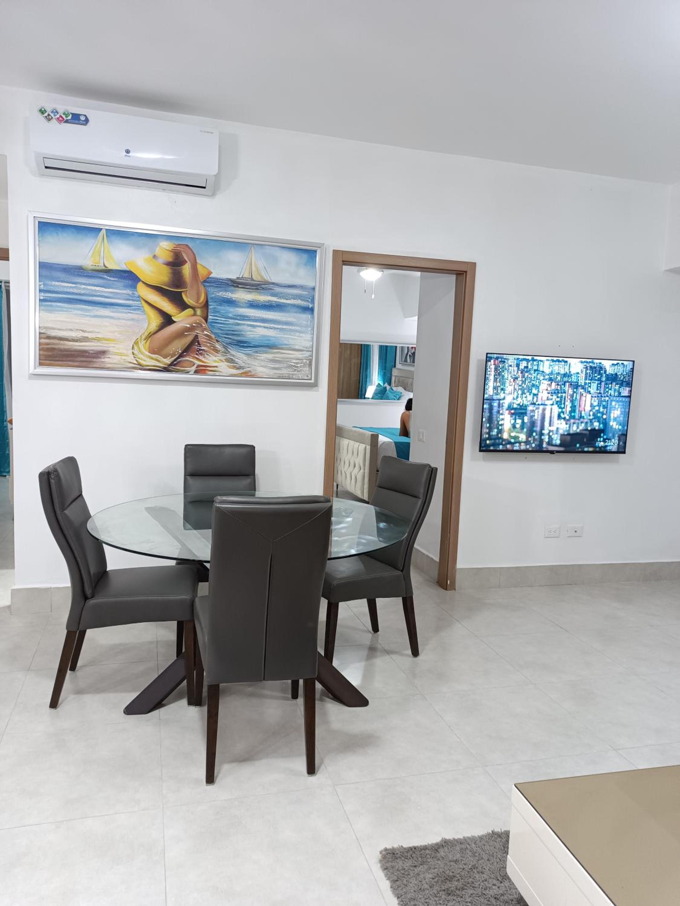 Boca del Mar III, apartamento 706A view 3