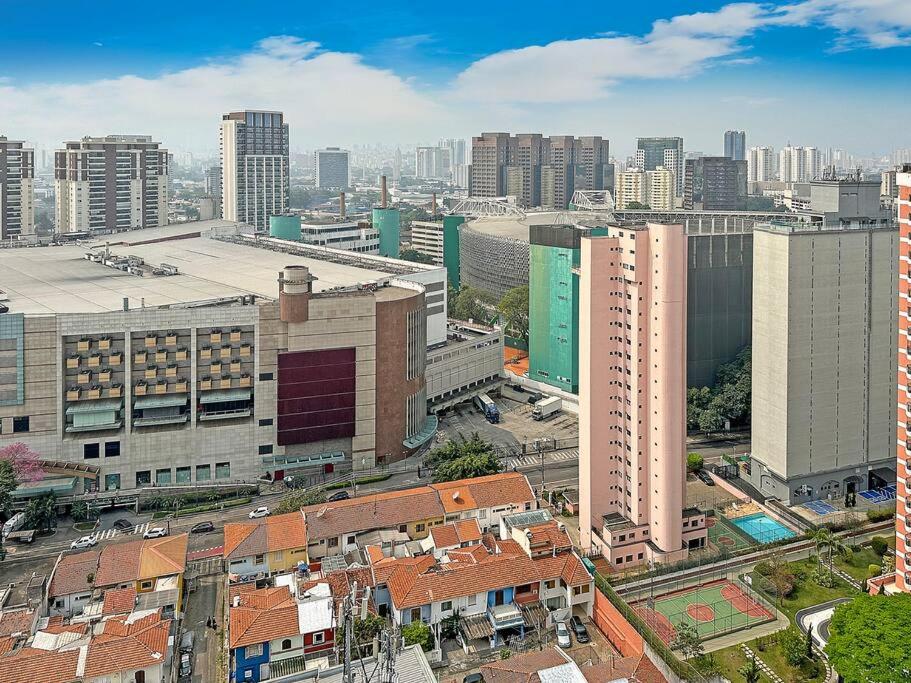 Allianz Parque 1 Suite 1 Bdrm Pool Bourbon Mall