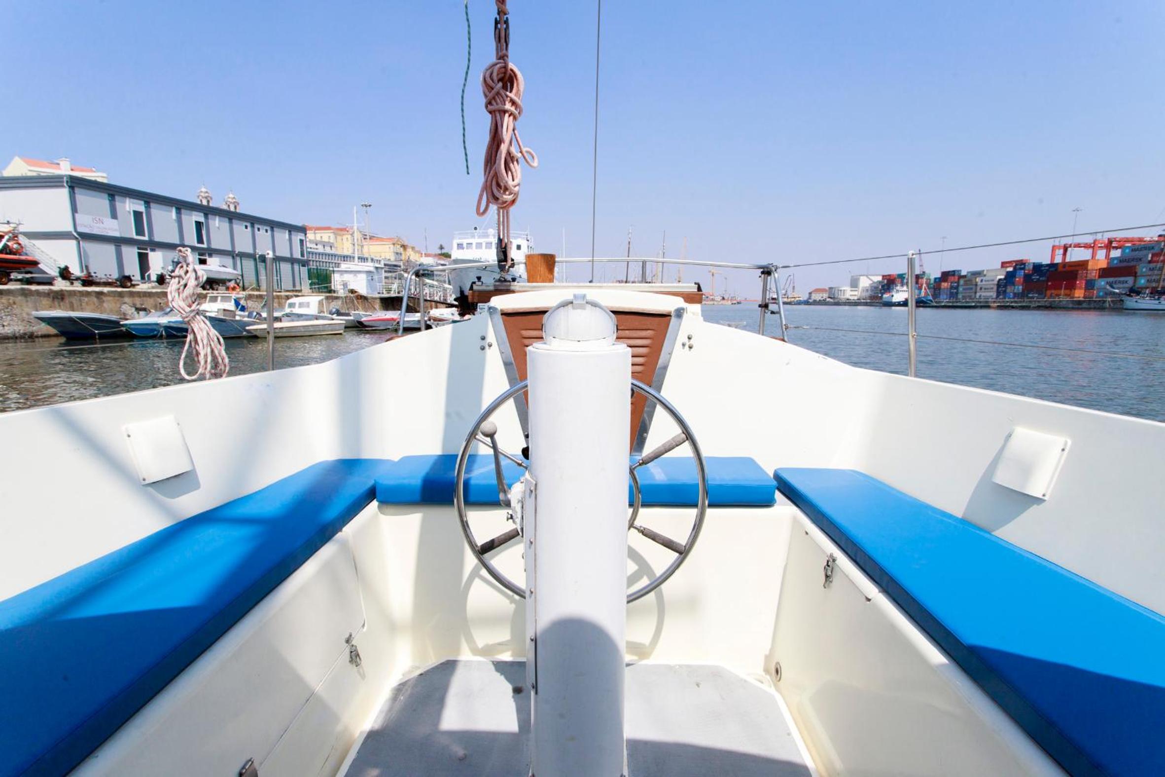 Novo Evamia Boat view 3