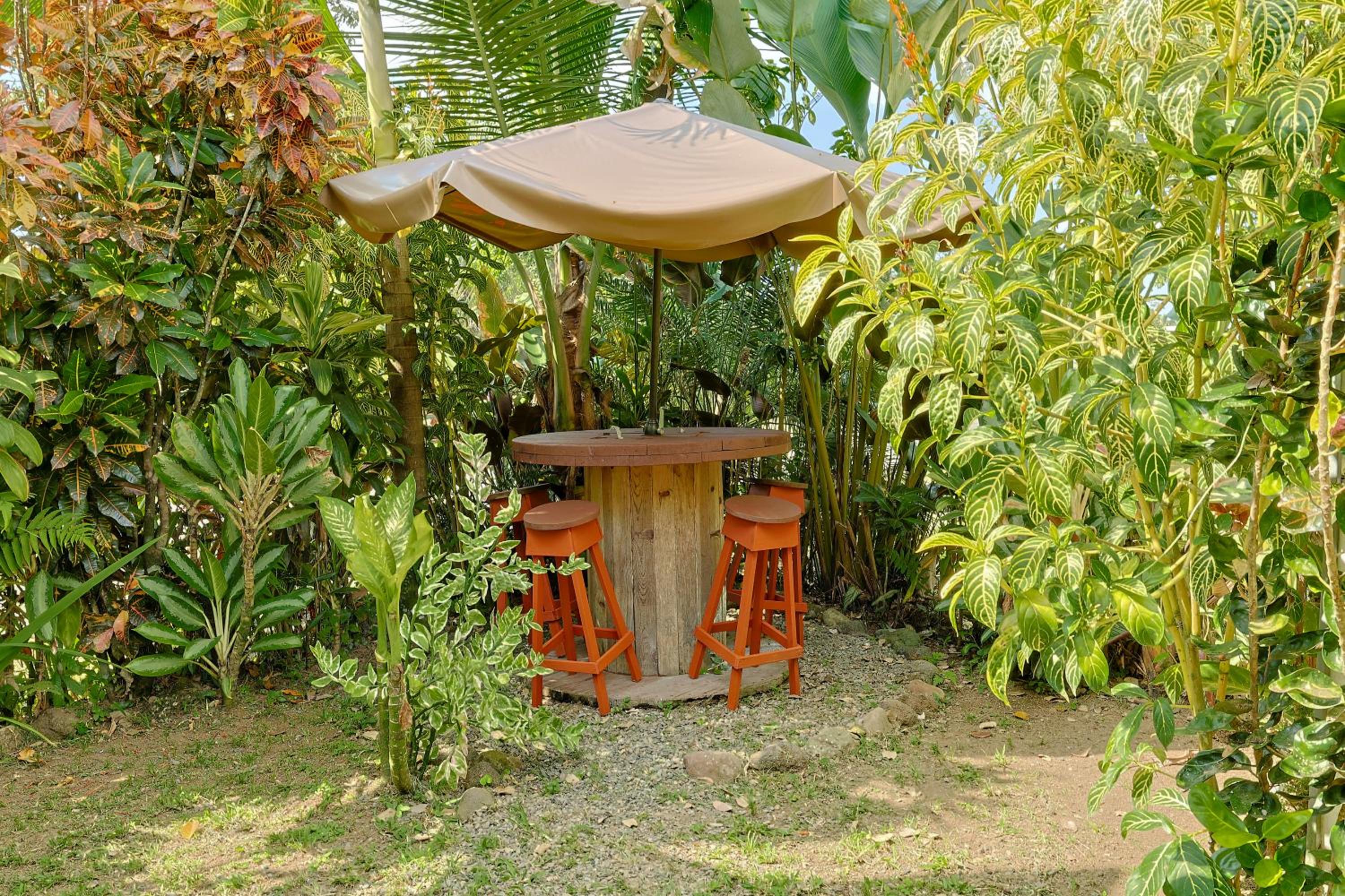 SWEET HOME PRIVATE JACUZZI AND POOL ac