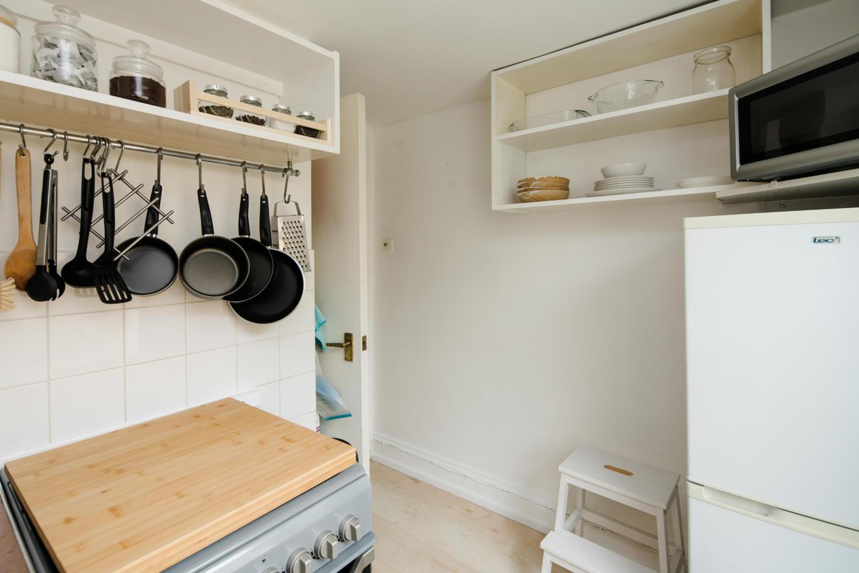 Beautiful Designer Flat in Maida Vale, Sleeps 4