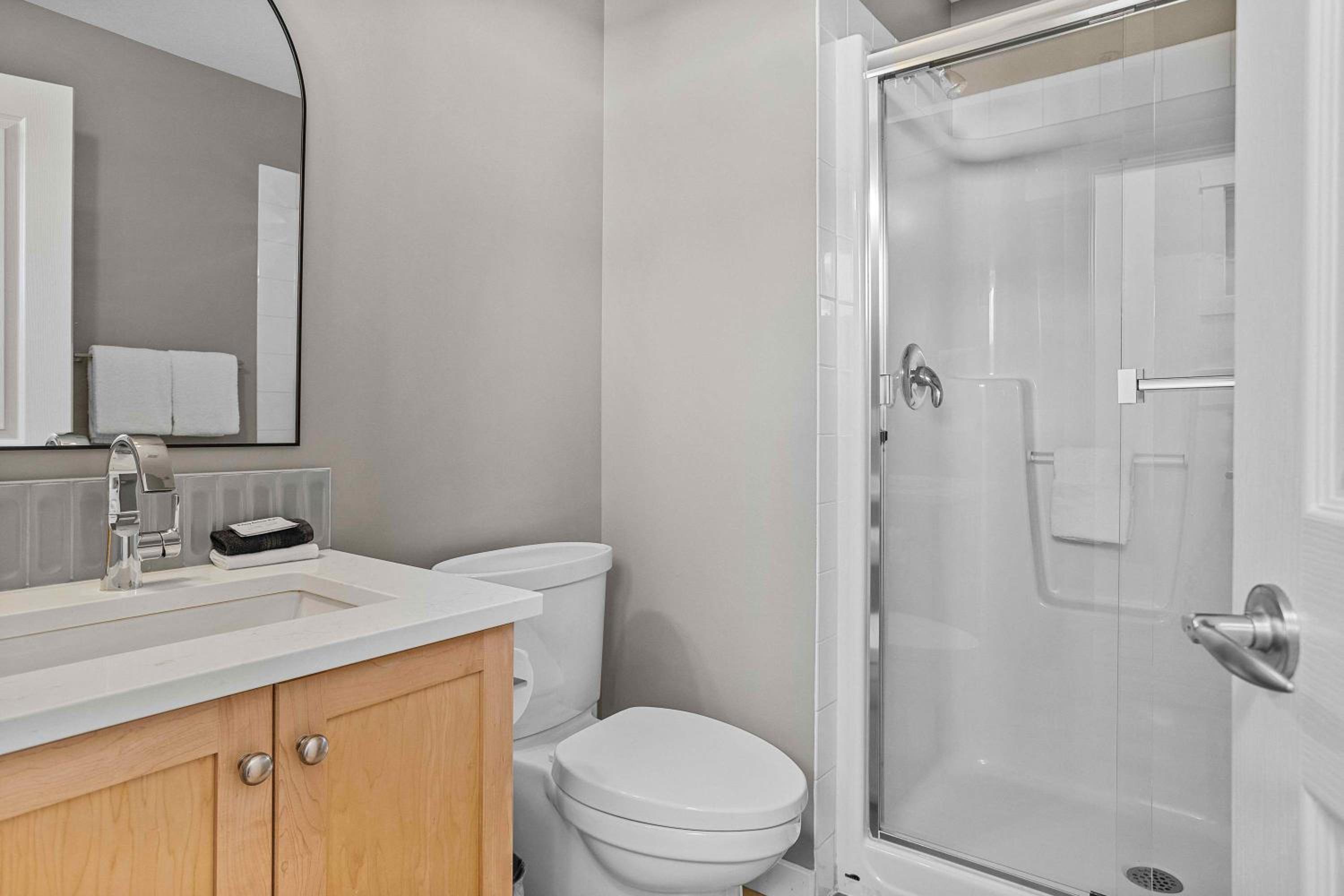 Freshly Remodeled - 2 King Beds- Breathtaking Views