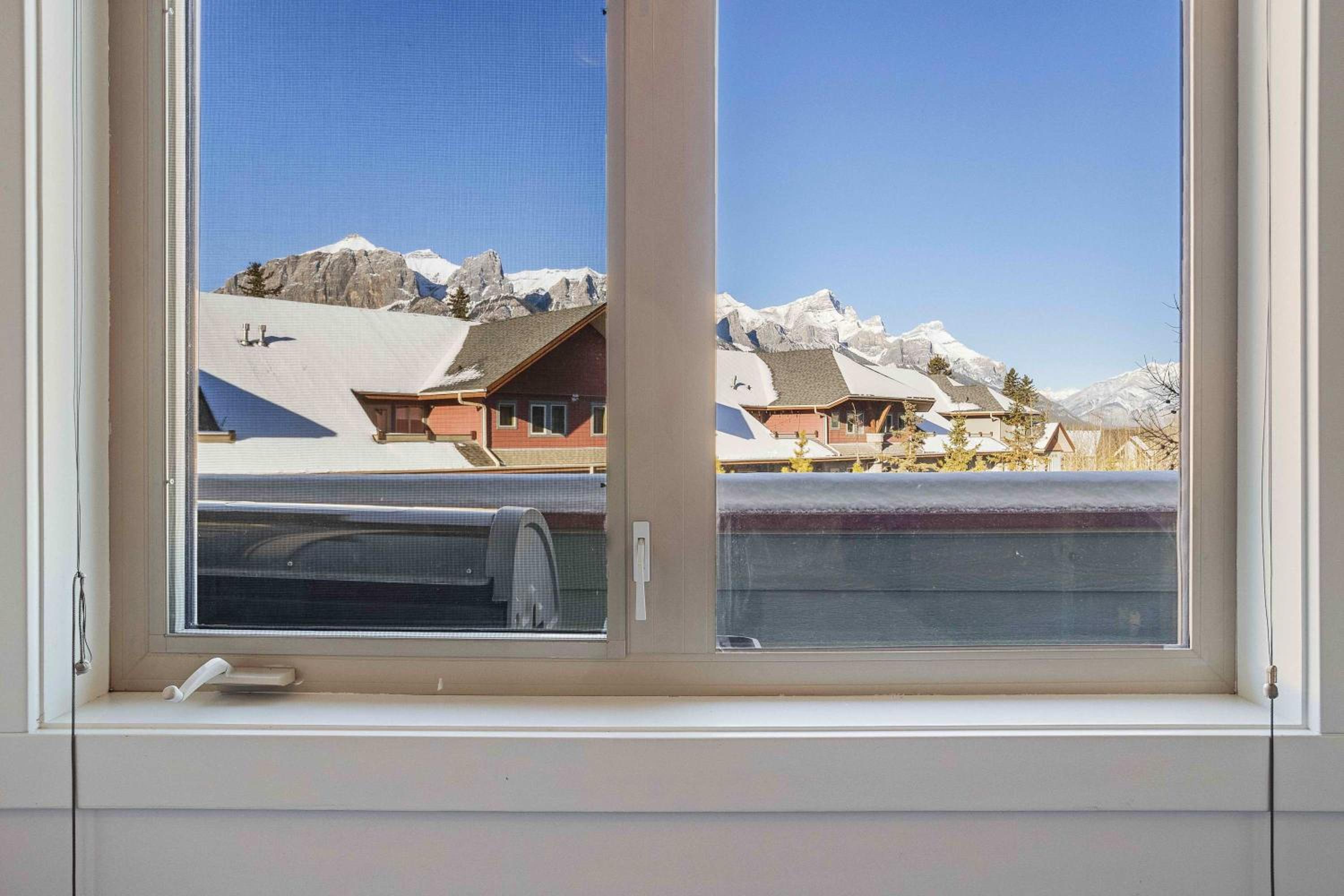 Freshly Remodeled - 2 King Beds- Breathtaking Views