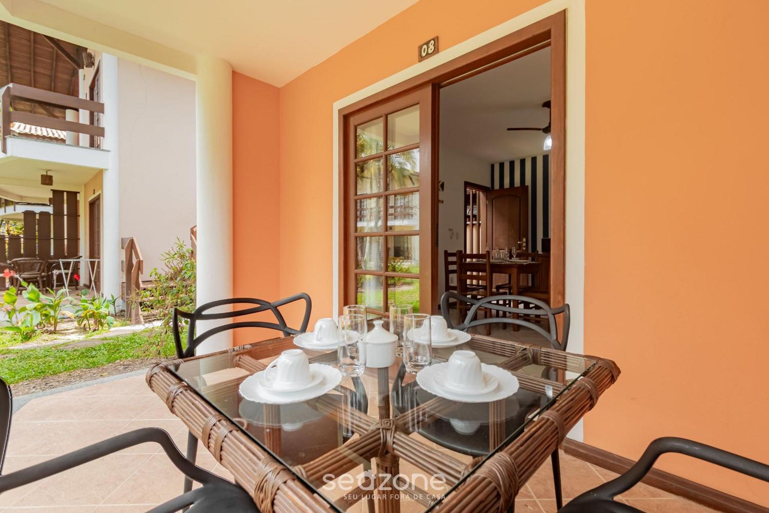 JSO | Apartment Complex | Beachfront Condo