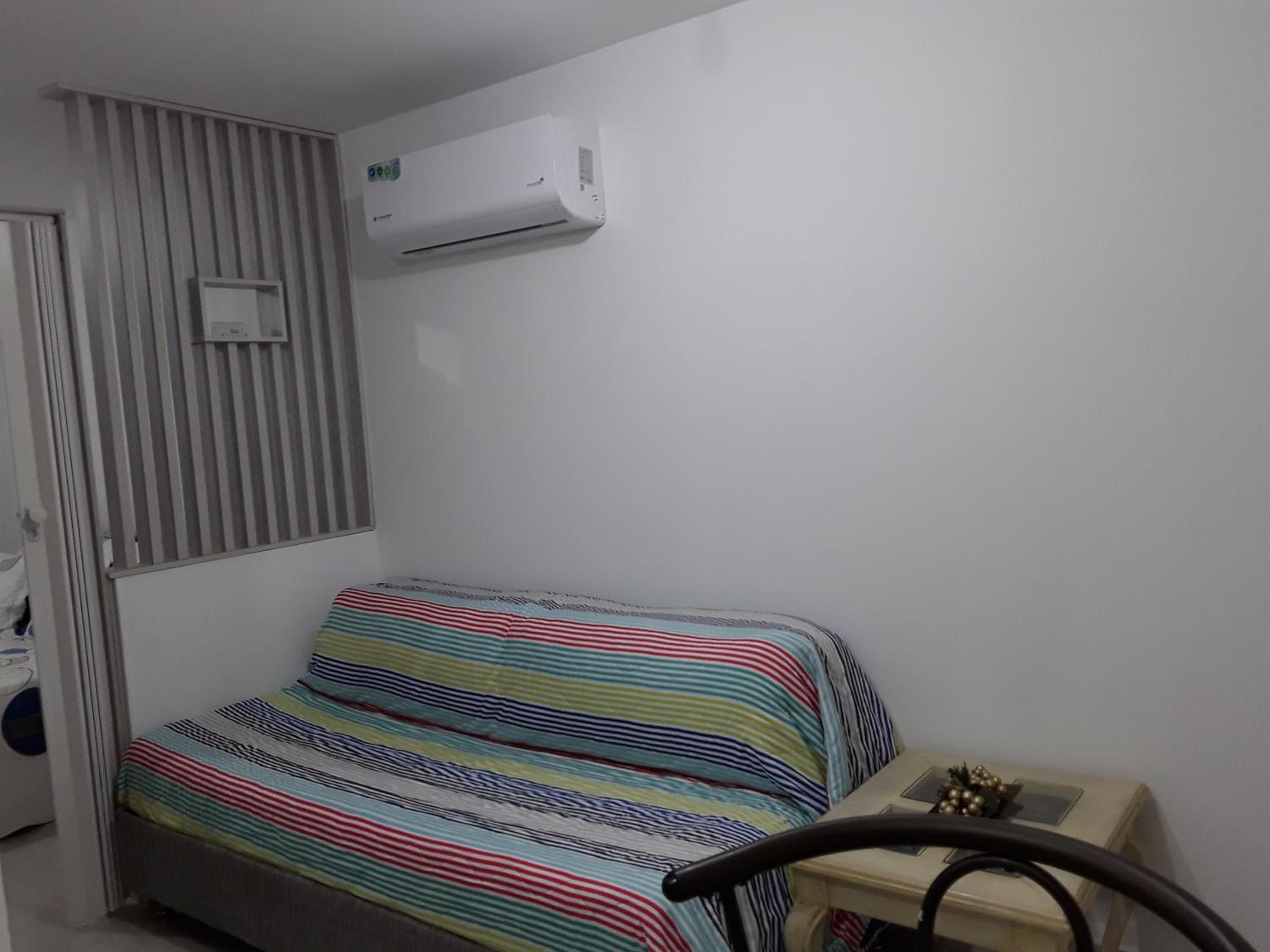 estudio con Piscina en Res de lujo a 10 min ctro y playas