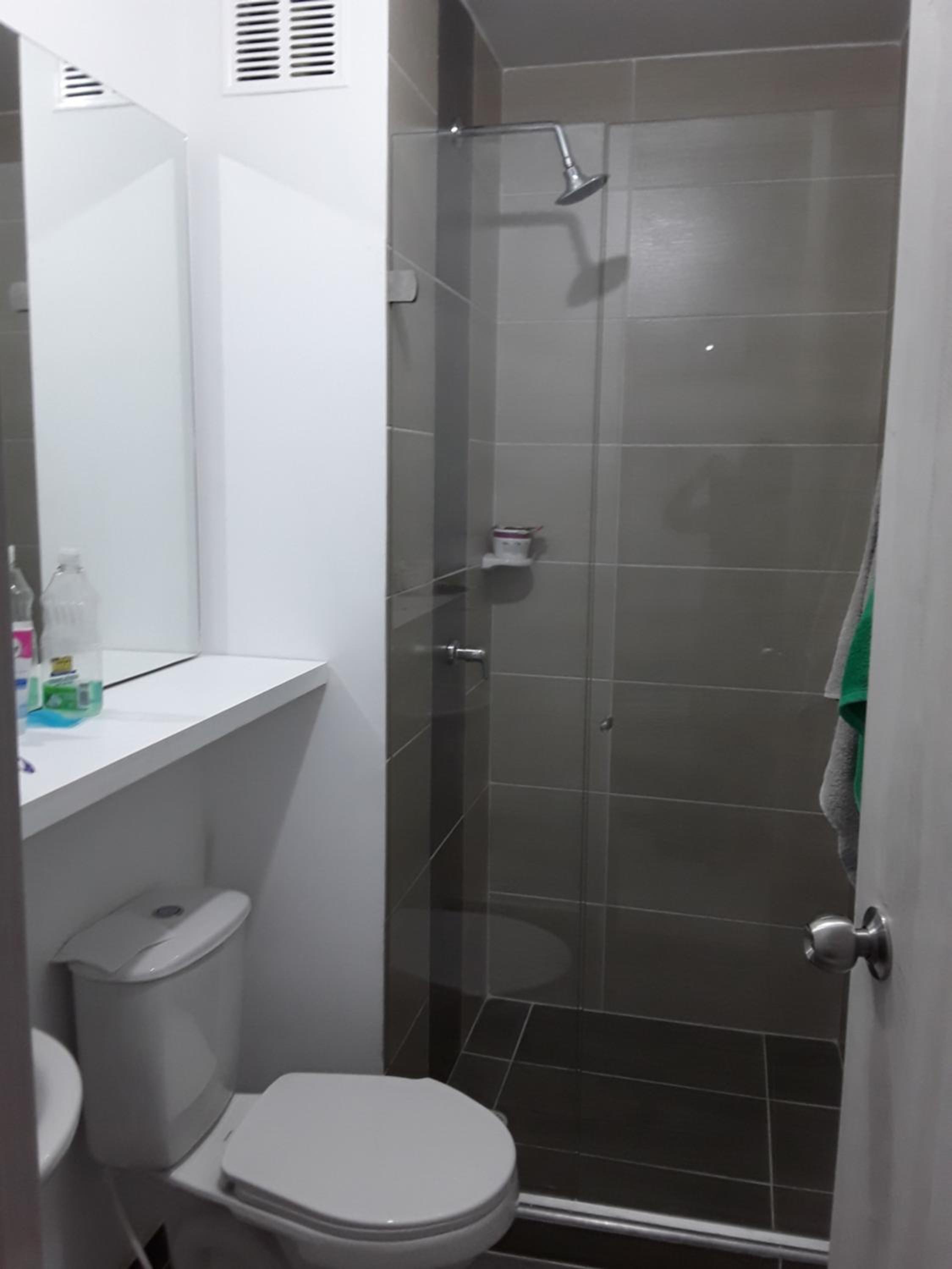estudio con Piscina en Res de lujo a 10 min ctro y playas