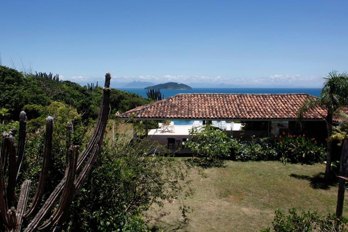 Beautiful Hilltop House Tartaruga Beach - BUZ007