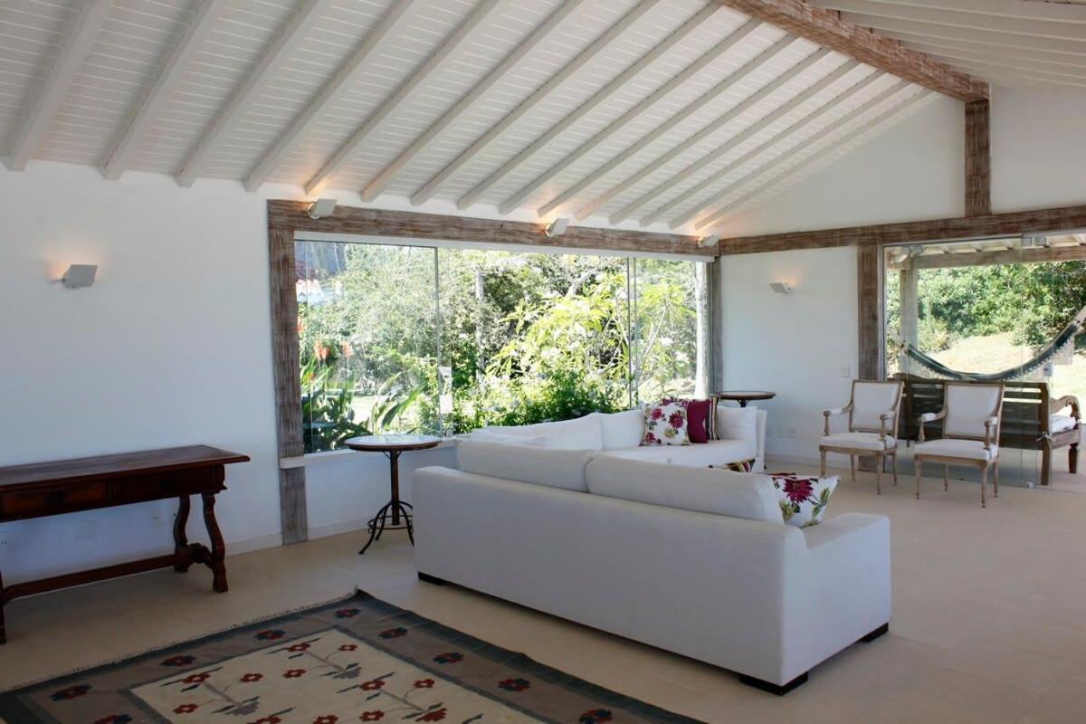 Beautiful Hilltop House Tartaruga Beach - BUZ007