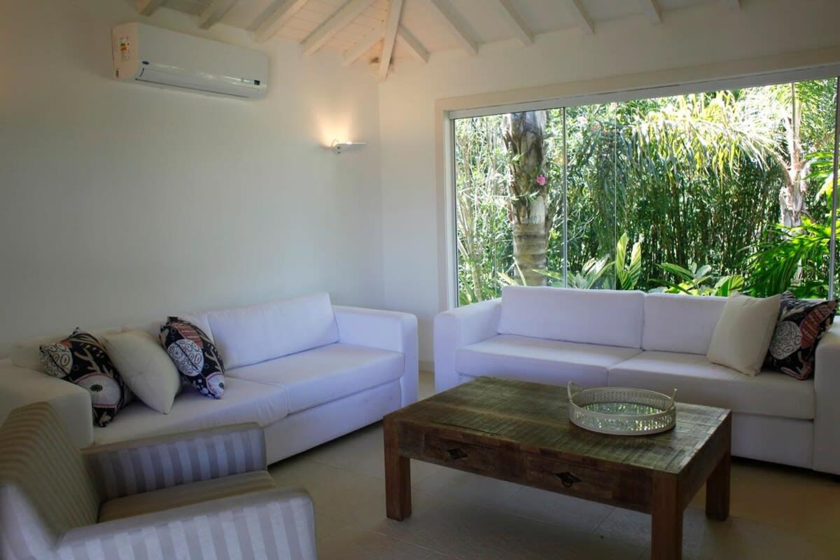 Beautiful Hilltop House Tartaruga Beach - BUZ007