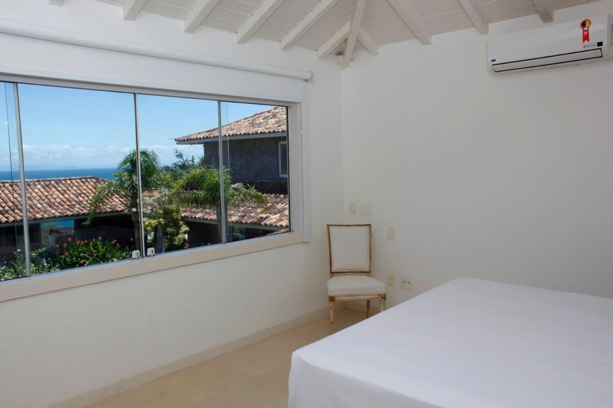 Beautiful Hilltop House Tartaruga Beach - BUZ007
