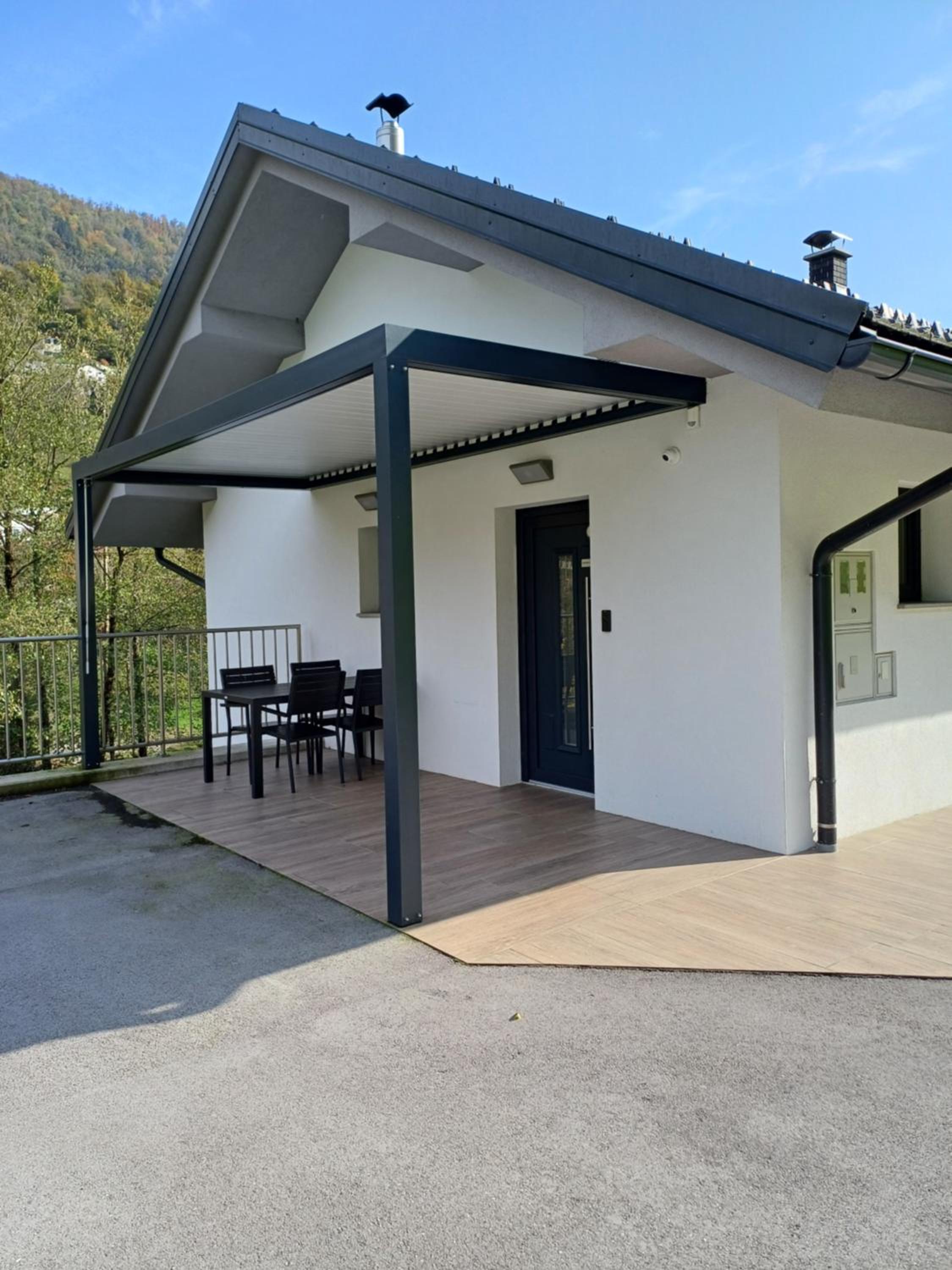 APARTMAJI SILVA