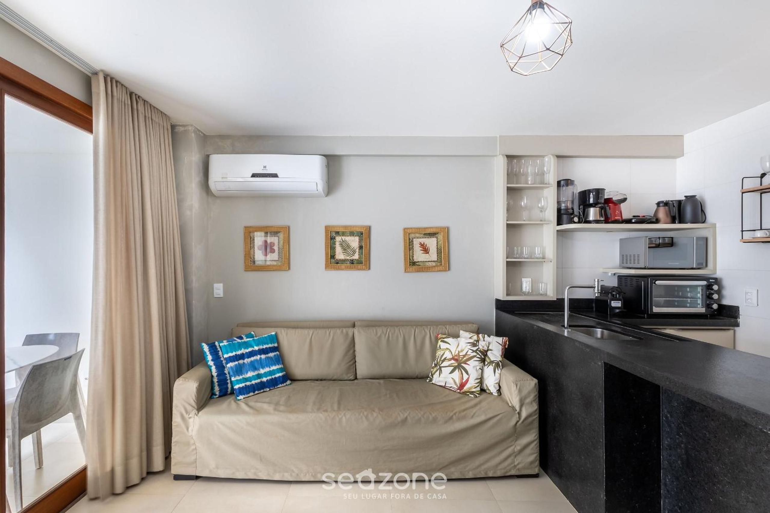 CPR - Apartments 200m from the beach with pool