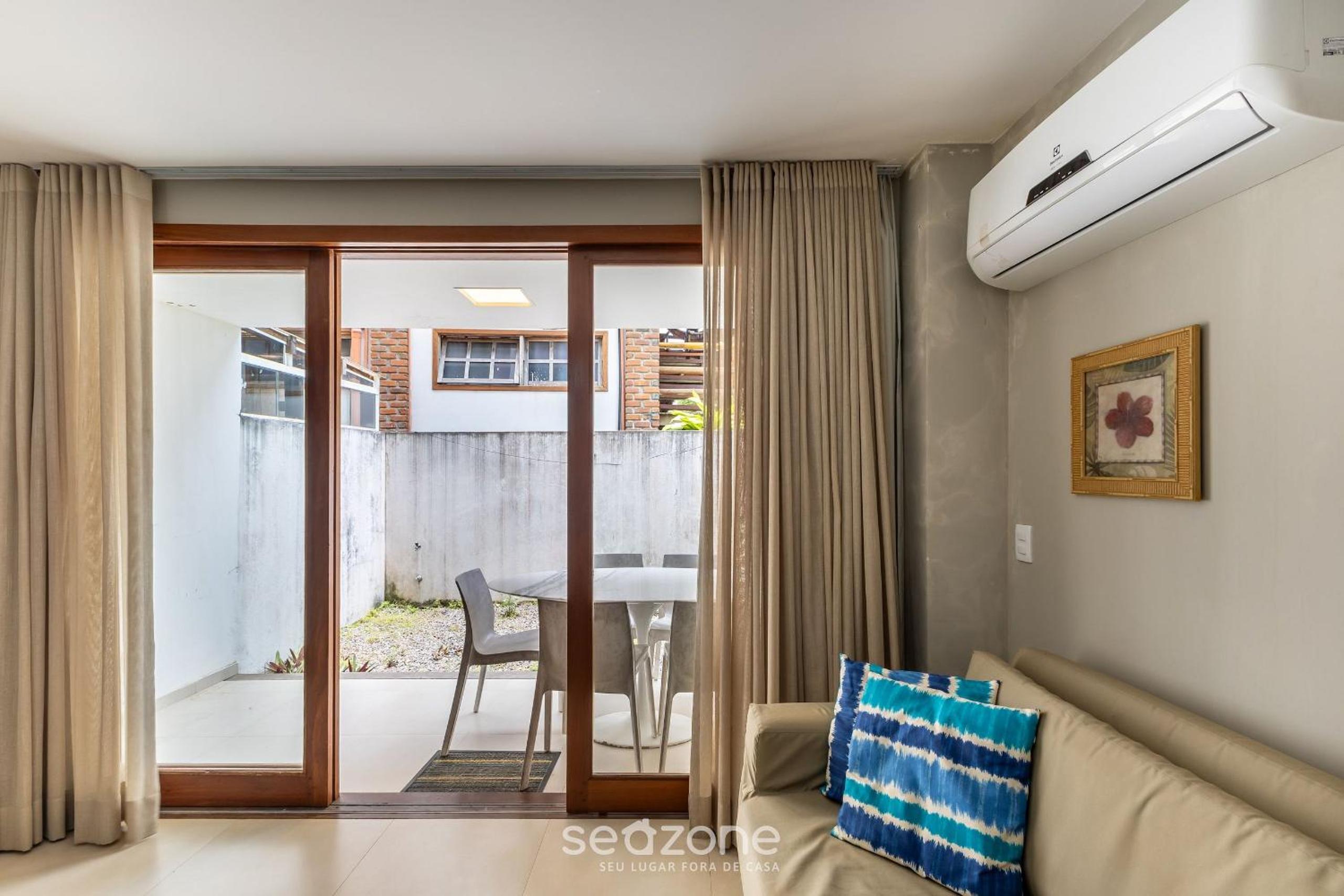 CPR - Apartments 200m from the beach with pool