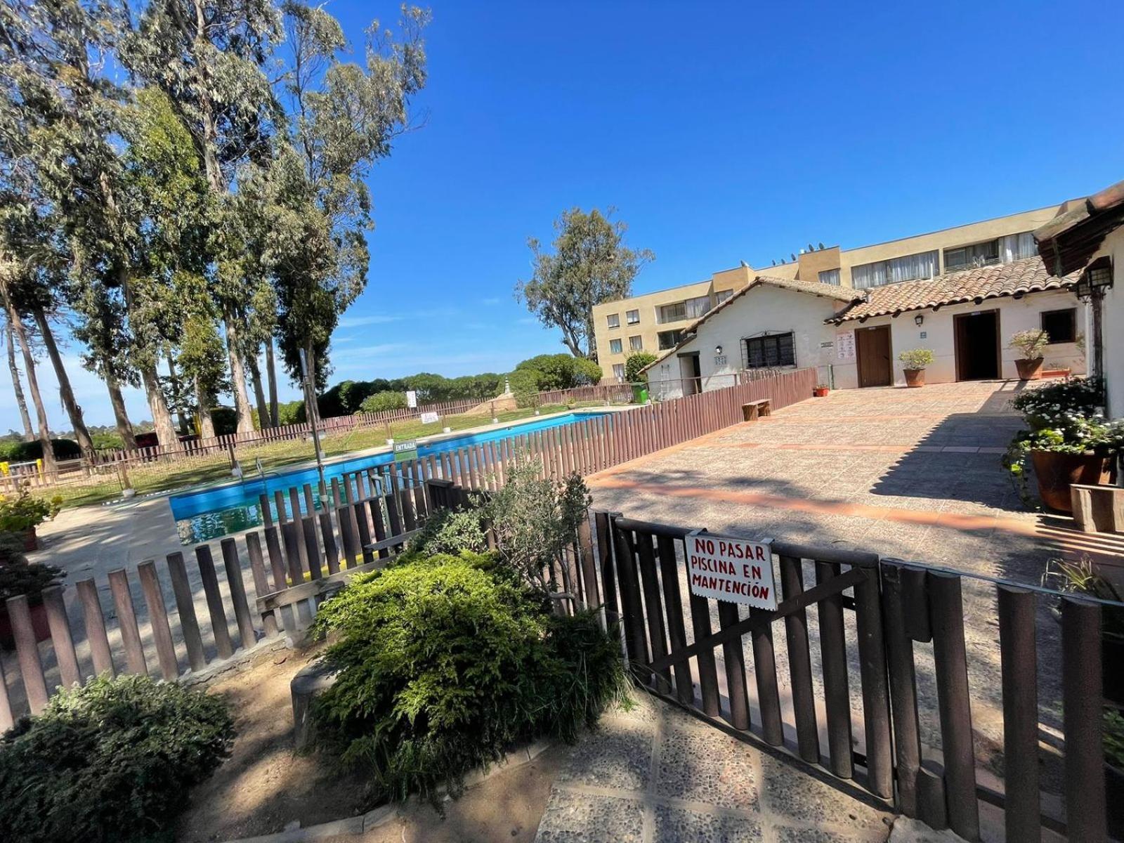 Depto con piscina y quincho