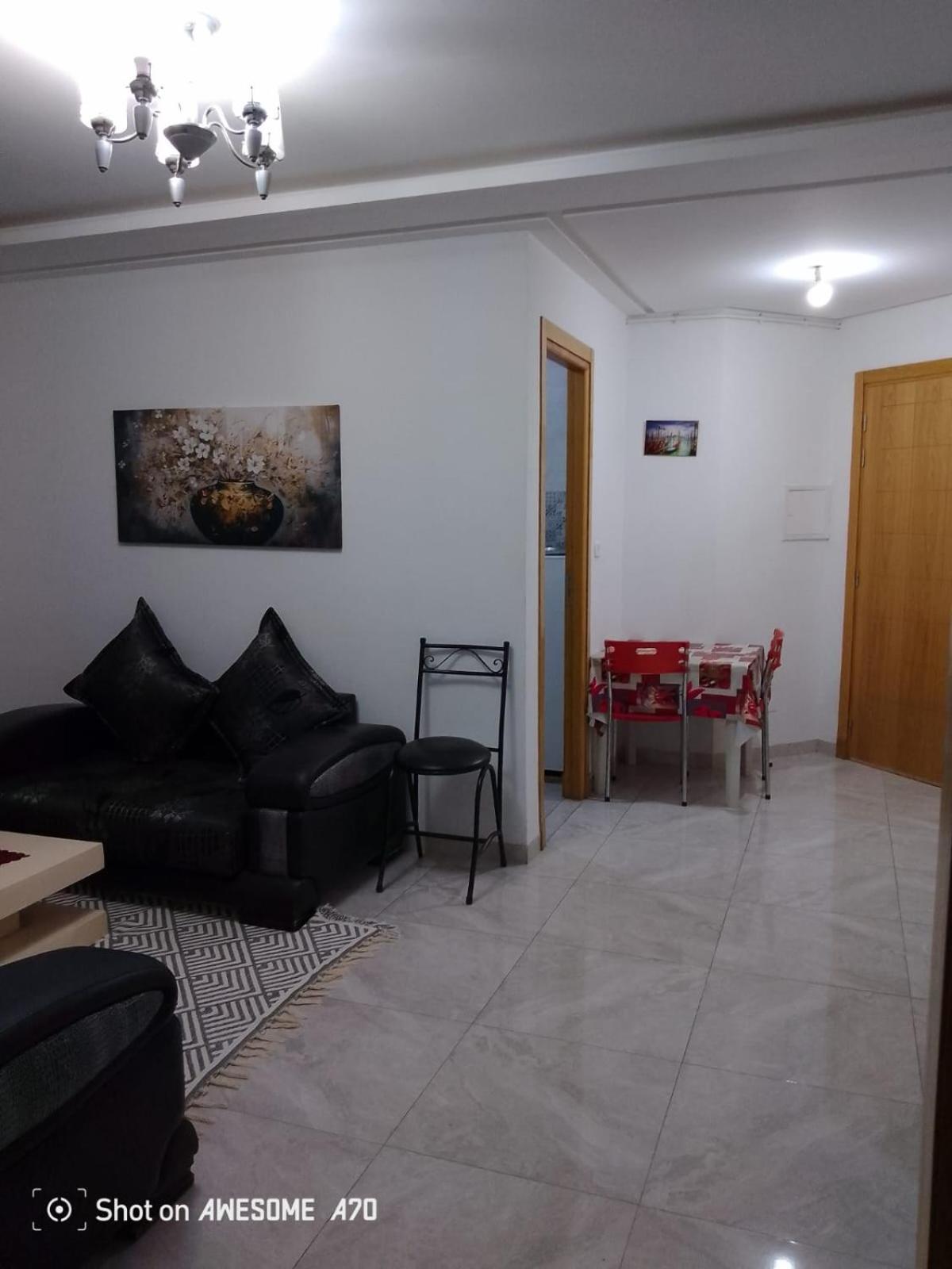 Location appartement cité les palmerais laouina view 3