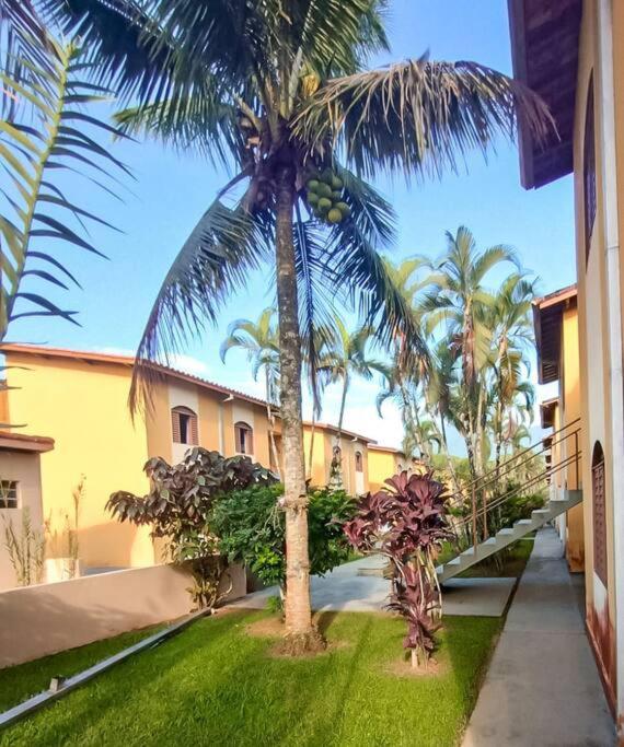 Apartamento Praia Maranduba Sapê