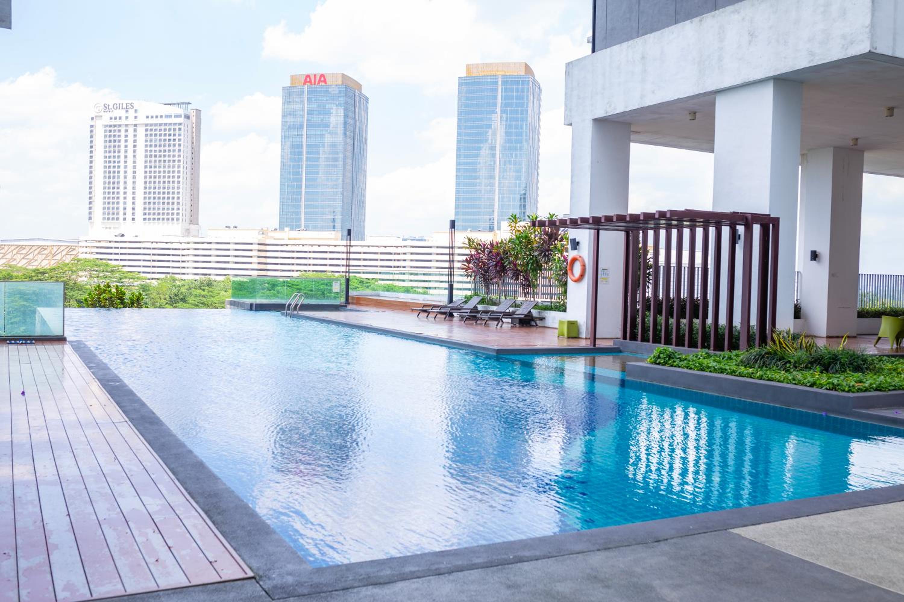 Midvalley Southkey Mosaic Greyline Residence JB CIQ 2BR 8pax