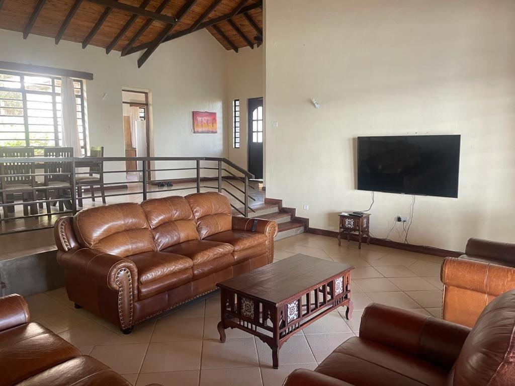 Home away from home on the shores of Lake Victoria view 5