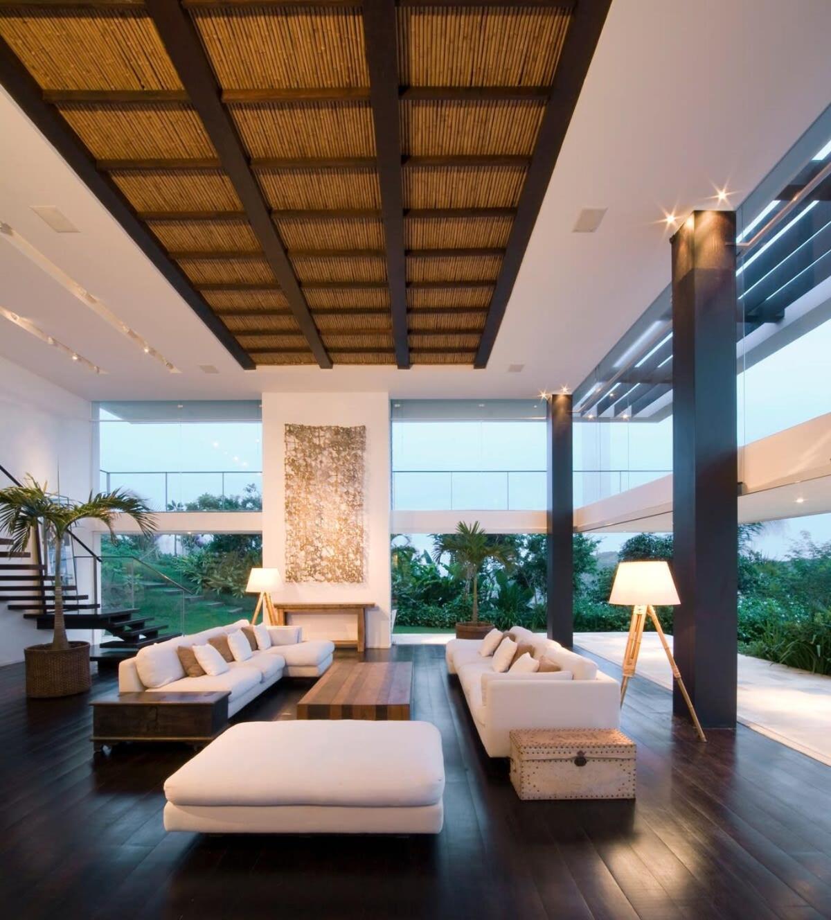 Elegant Villa in Ferradura Beach Buzios - BUZ003