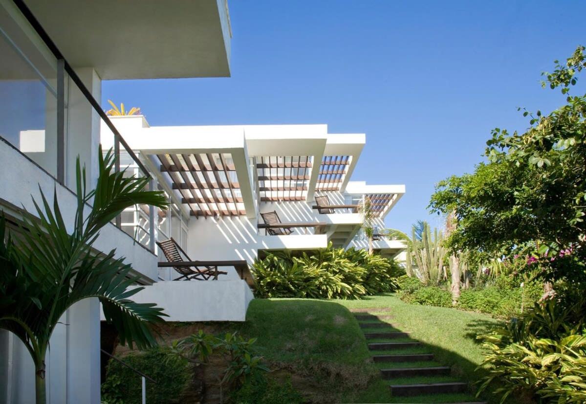 Elegant Villa in Ferradura Beach Buzios - BUZ003
