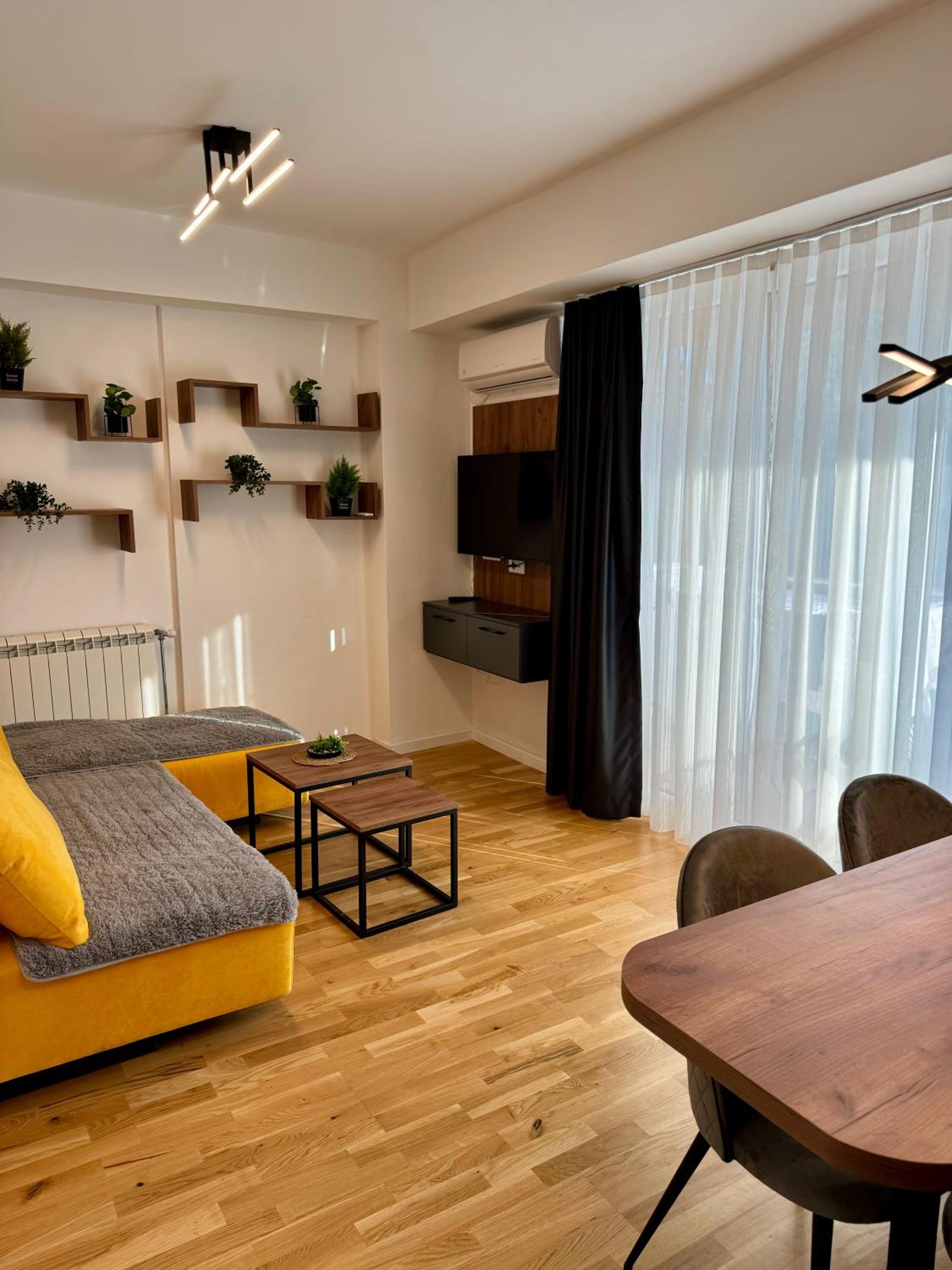 Downtown Riverside Apartments